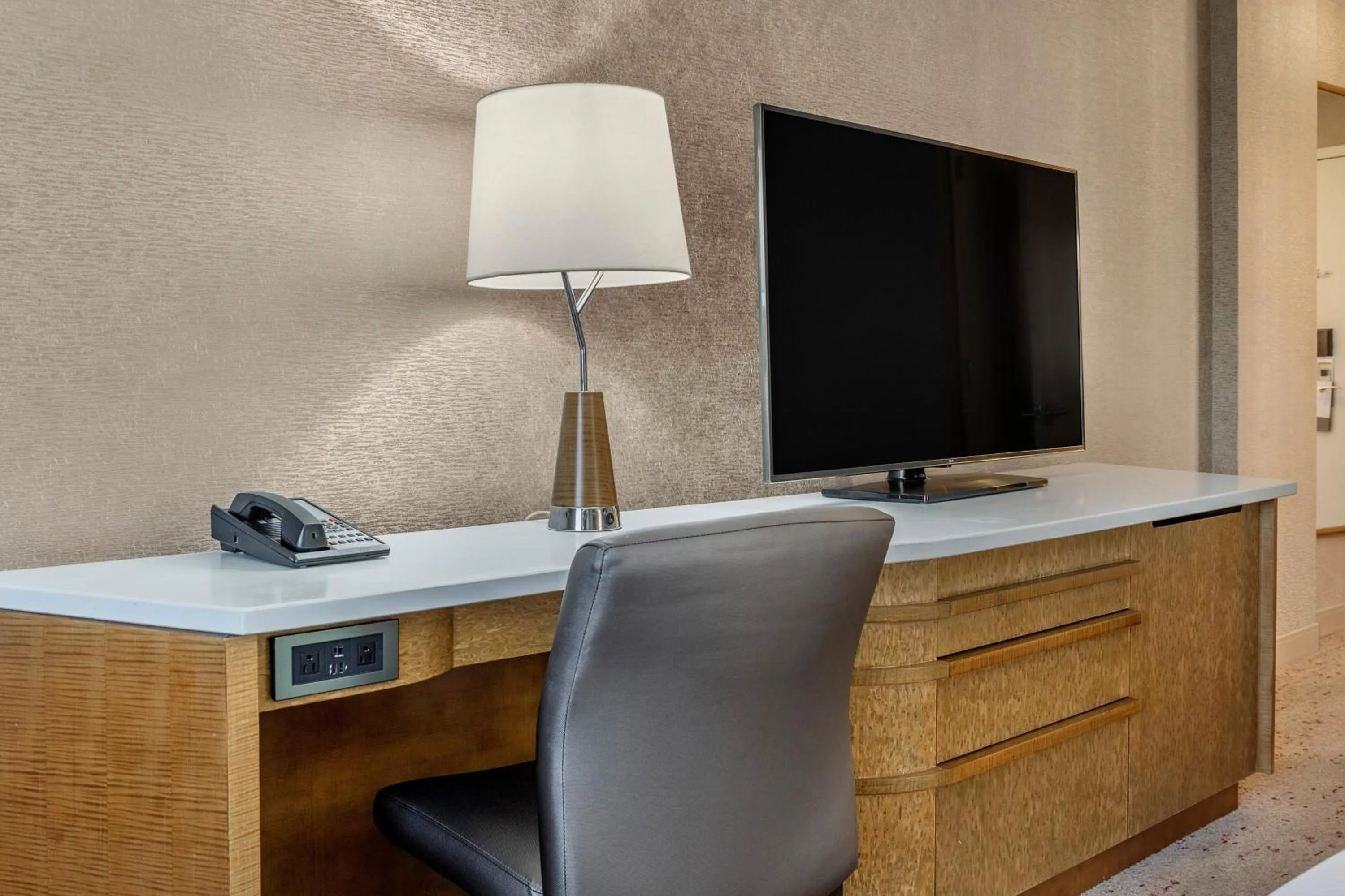 Photo of the whole room in The Westin Fort Lauderdale