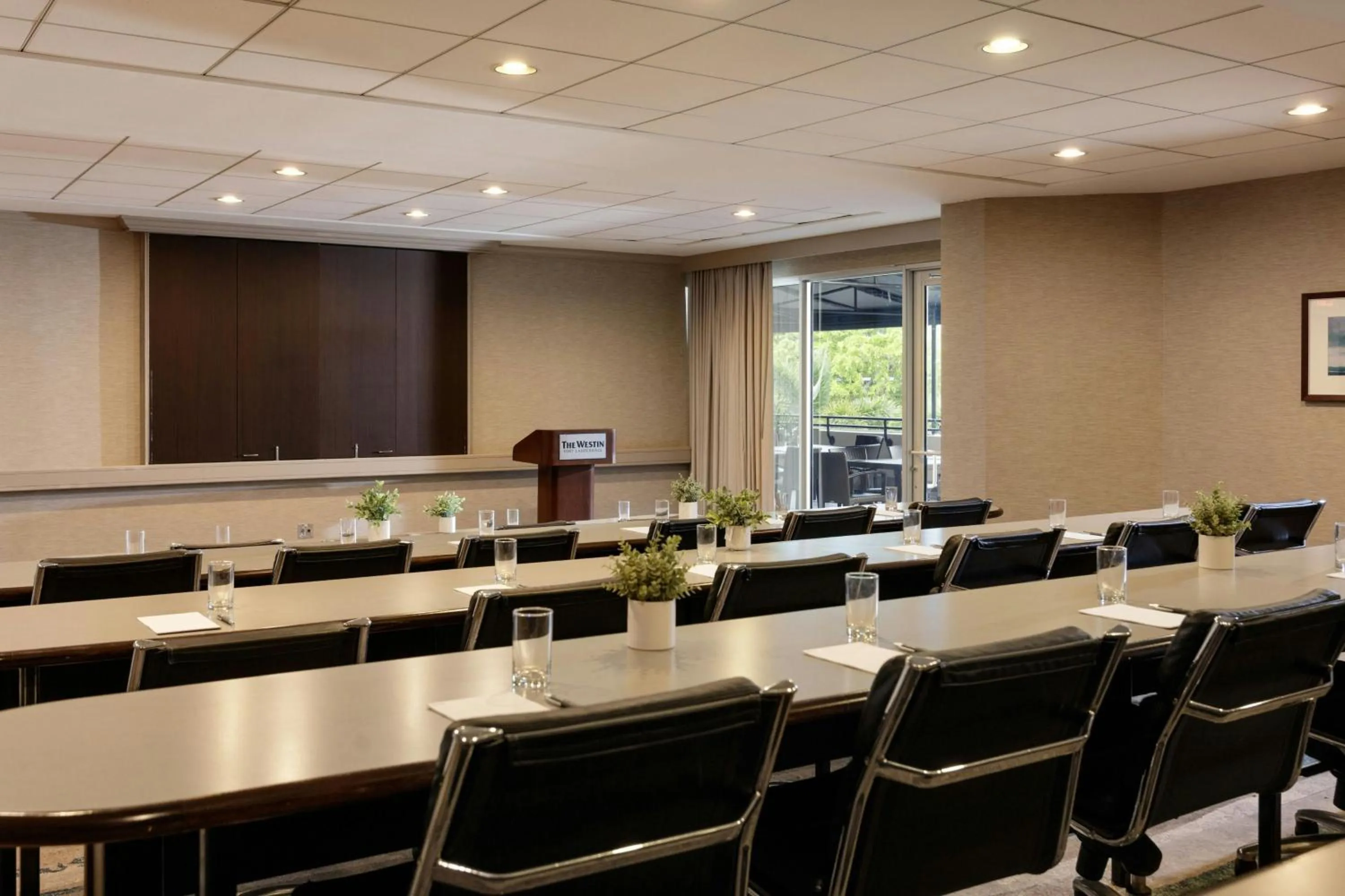 Meeting/conference room in The Westin Fort Lauderdale