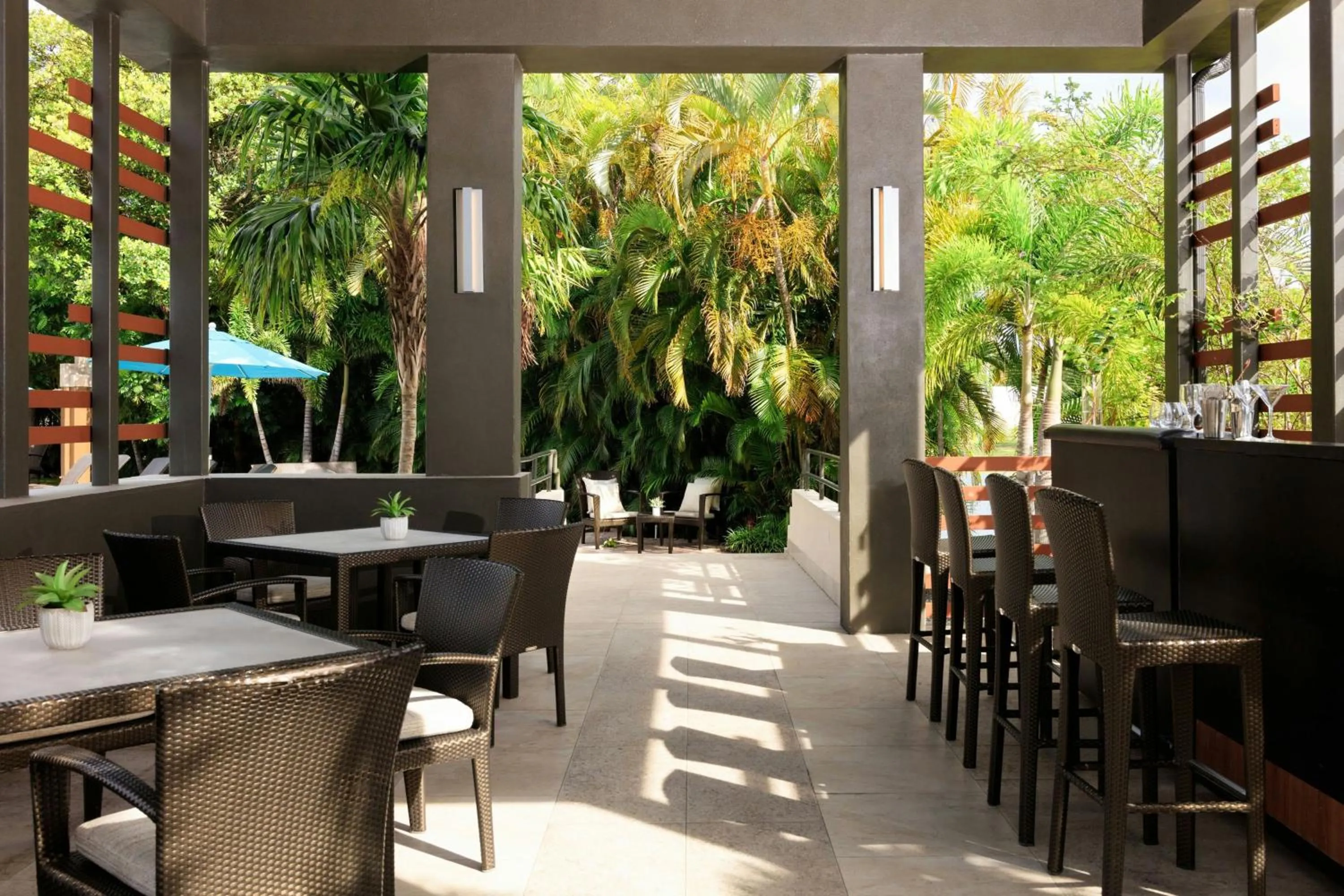 Swimming pool in The Westin Fort Lauderdale