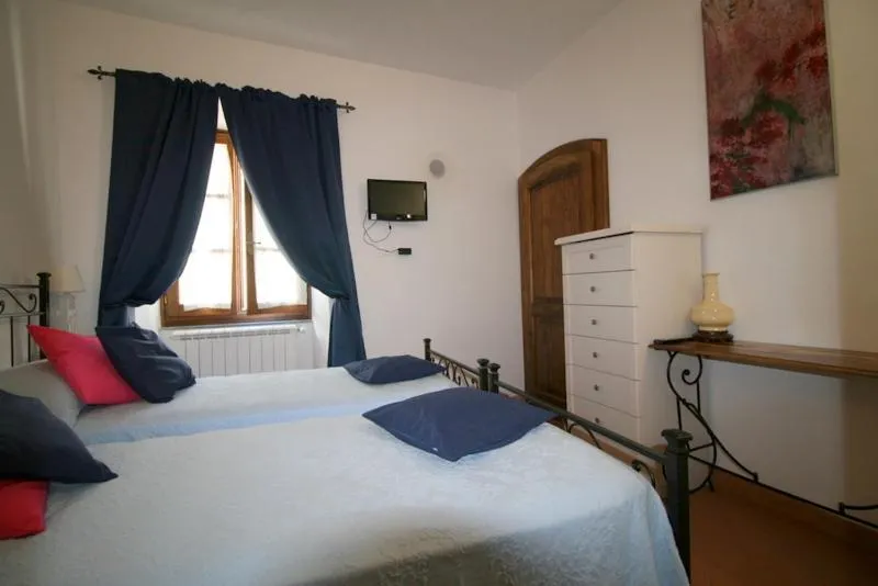 Twin Room - single occupancy in B&B Castello Malaspina di Tresana