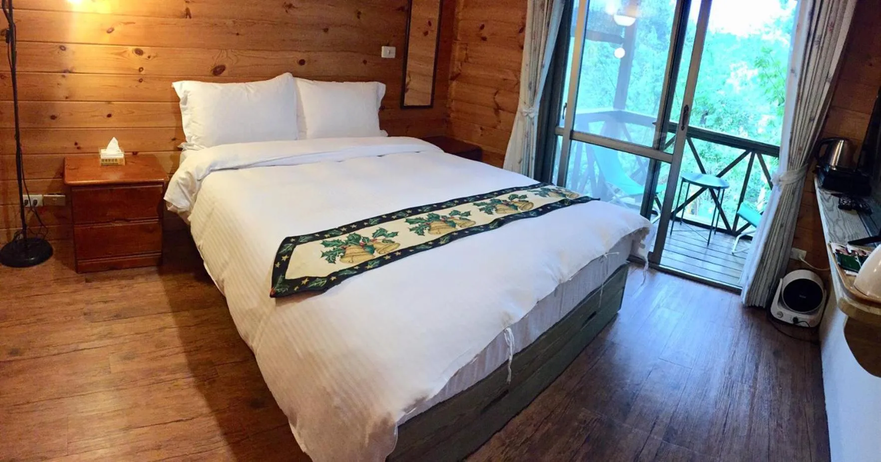 Standard Double Room in New Life Hot Spring Resort