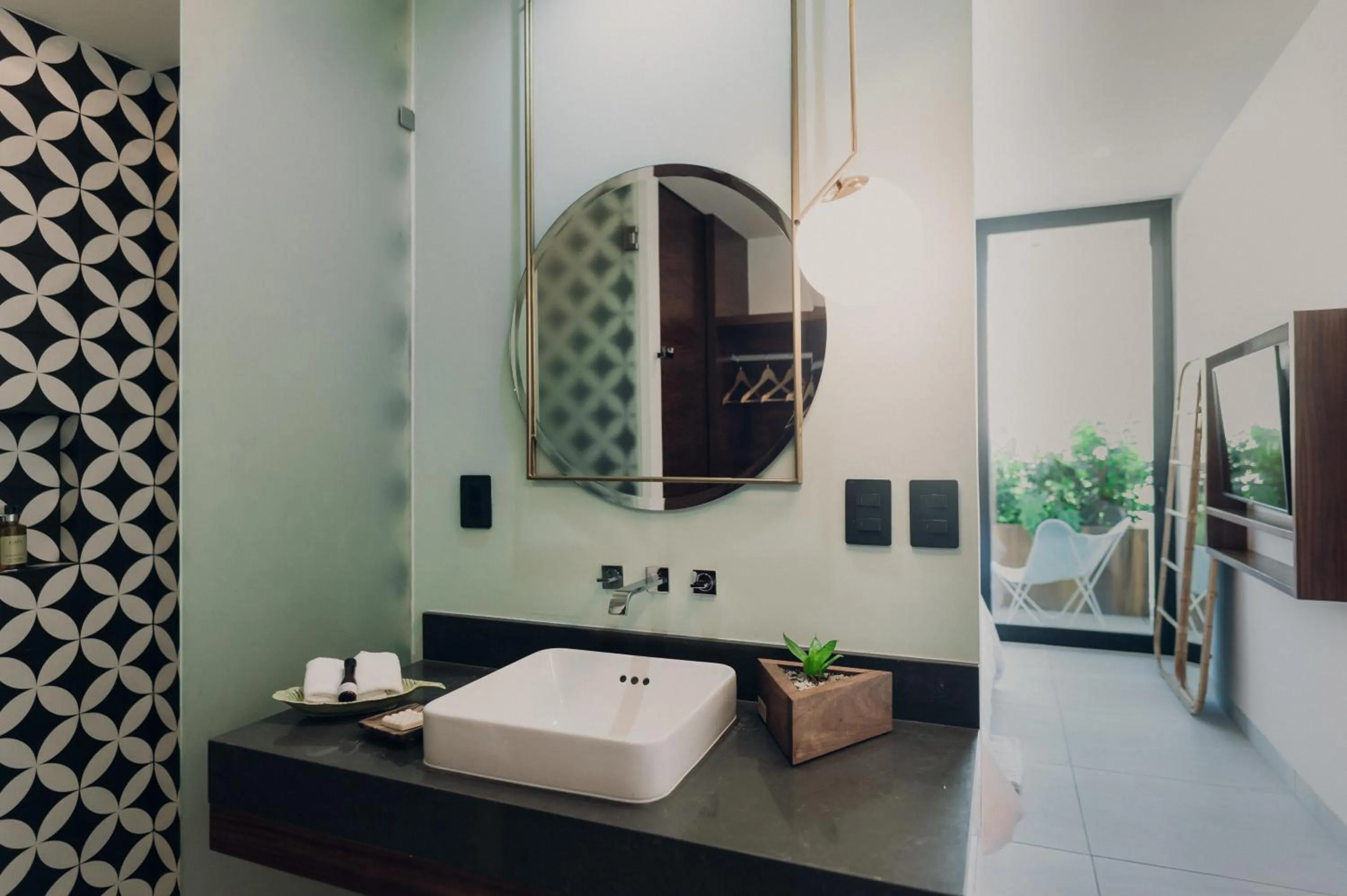 Bathroom in CALIXTA Hotel