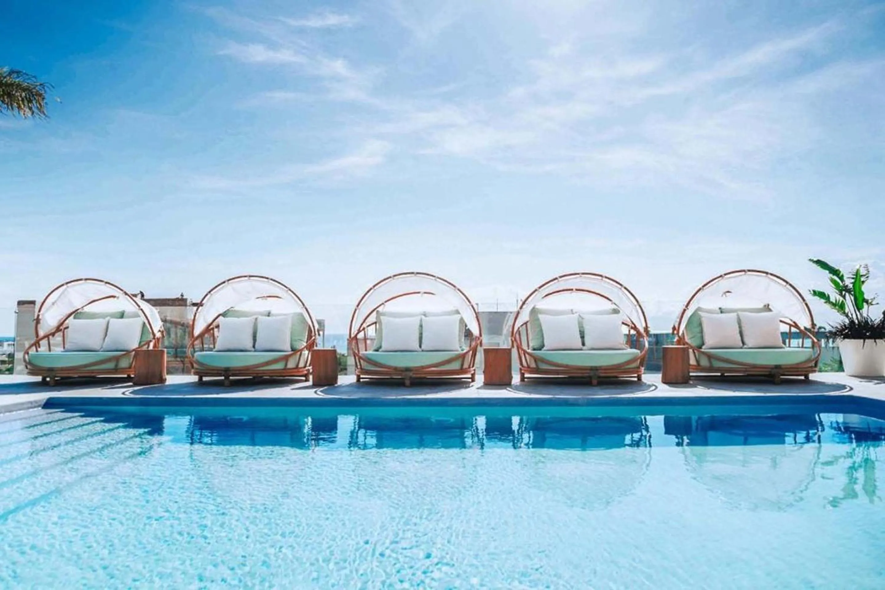 Swimming pool in CALIXTA Hotel