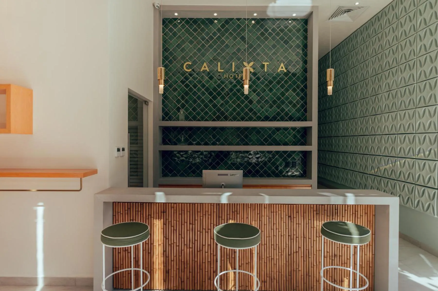 Facade/entrance in CALIXTA Hotel