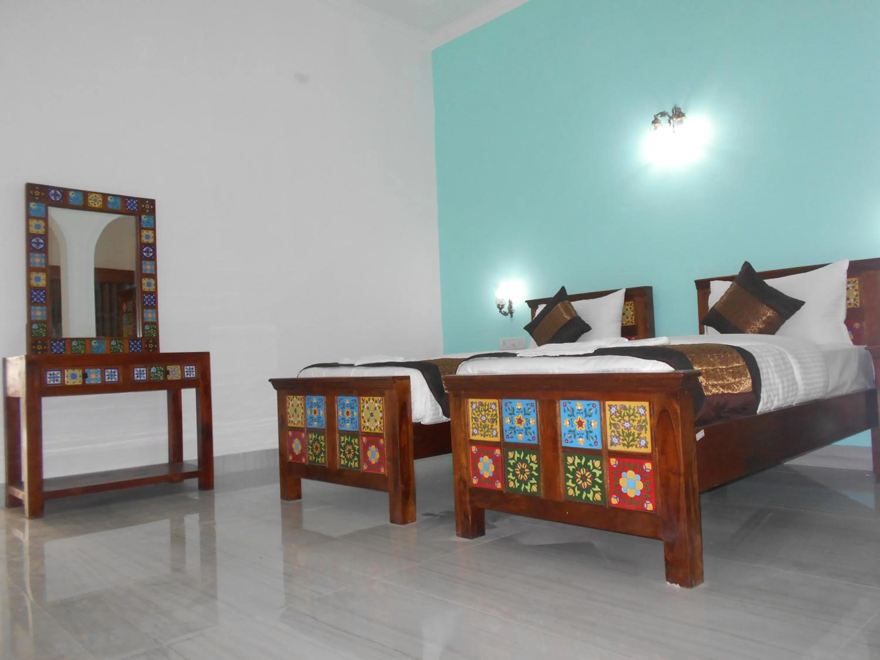 Bedroom, Bed in Hotel isabel Palace