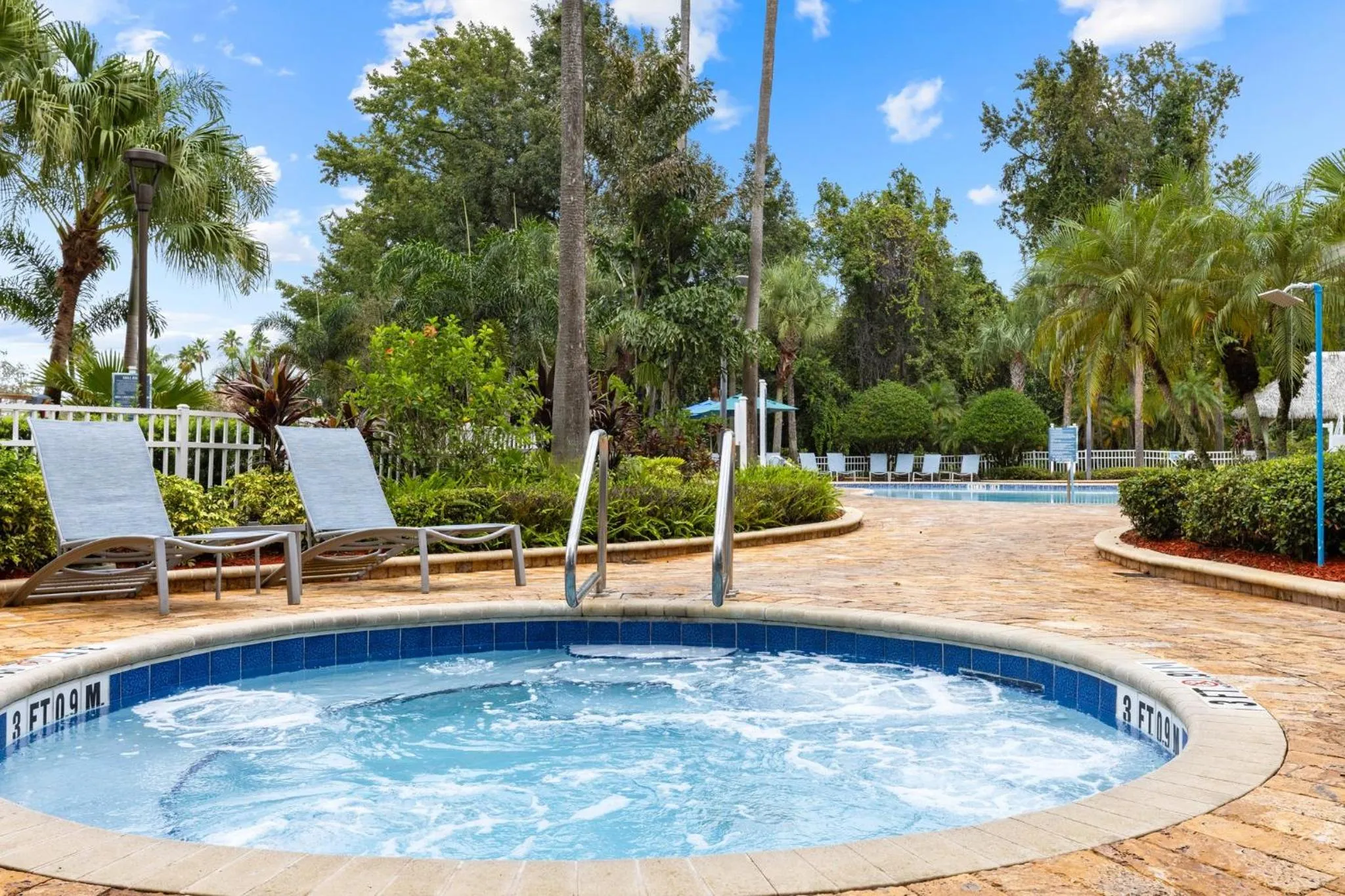 Swimming pool in Club Wyndham Cypress Palms