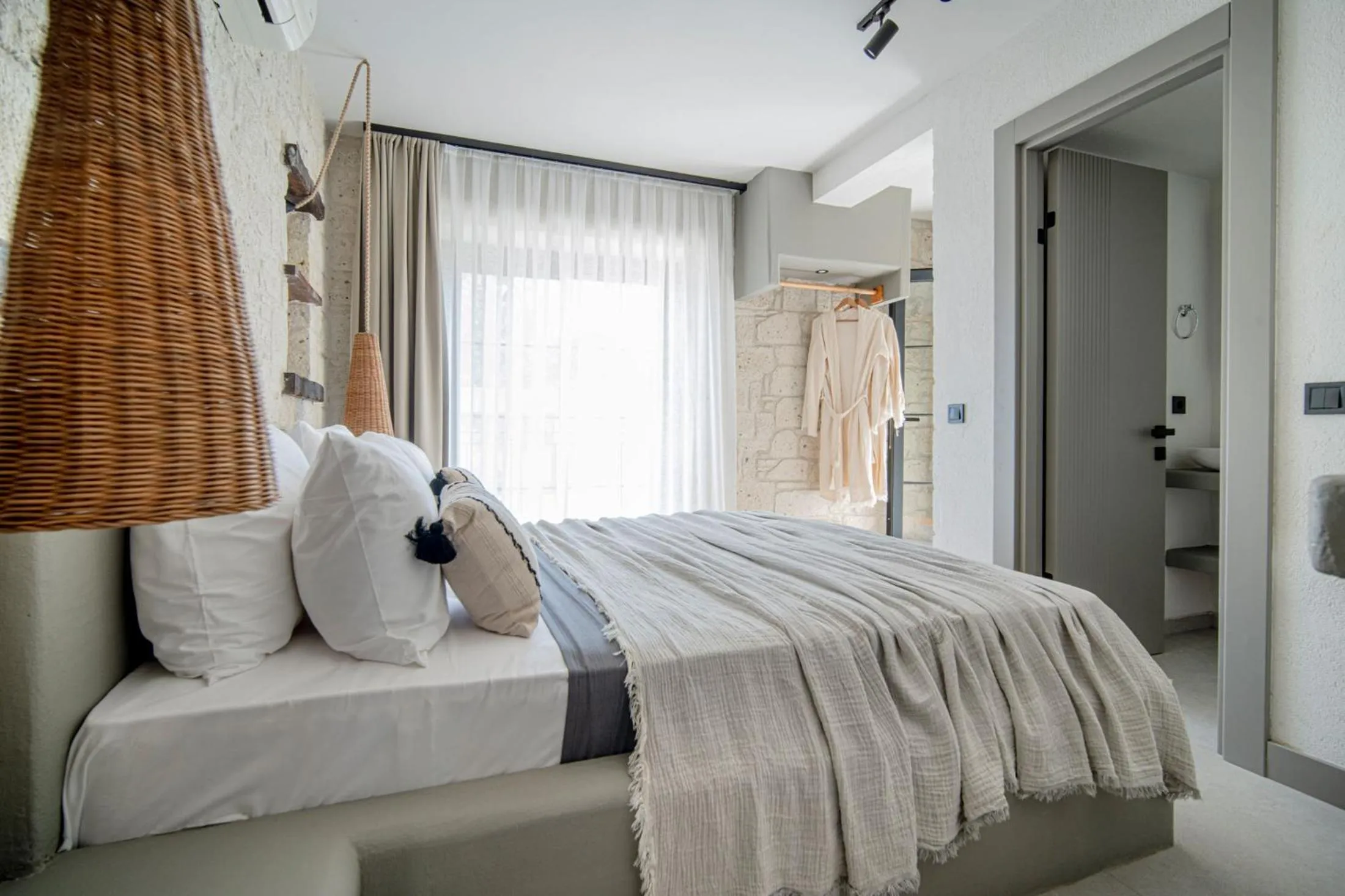 Bed in Derin Alacati