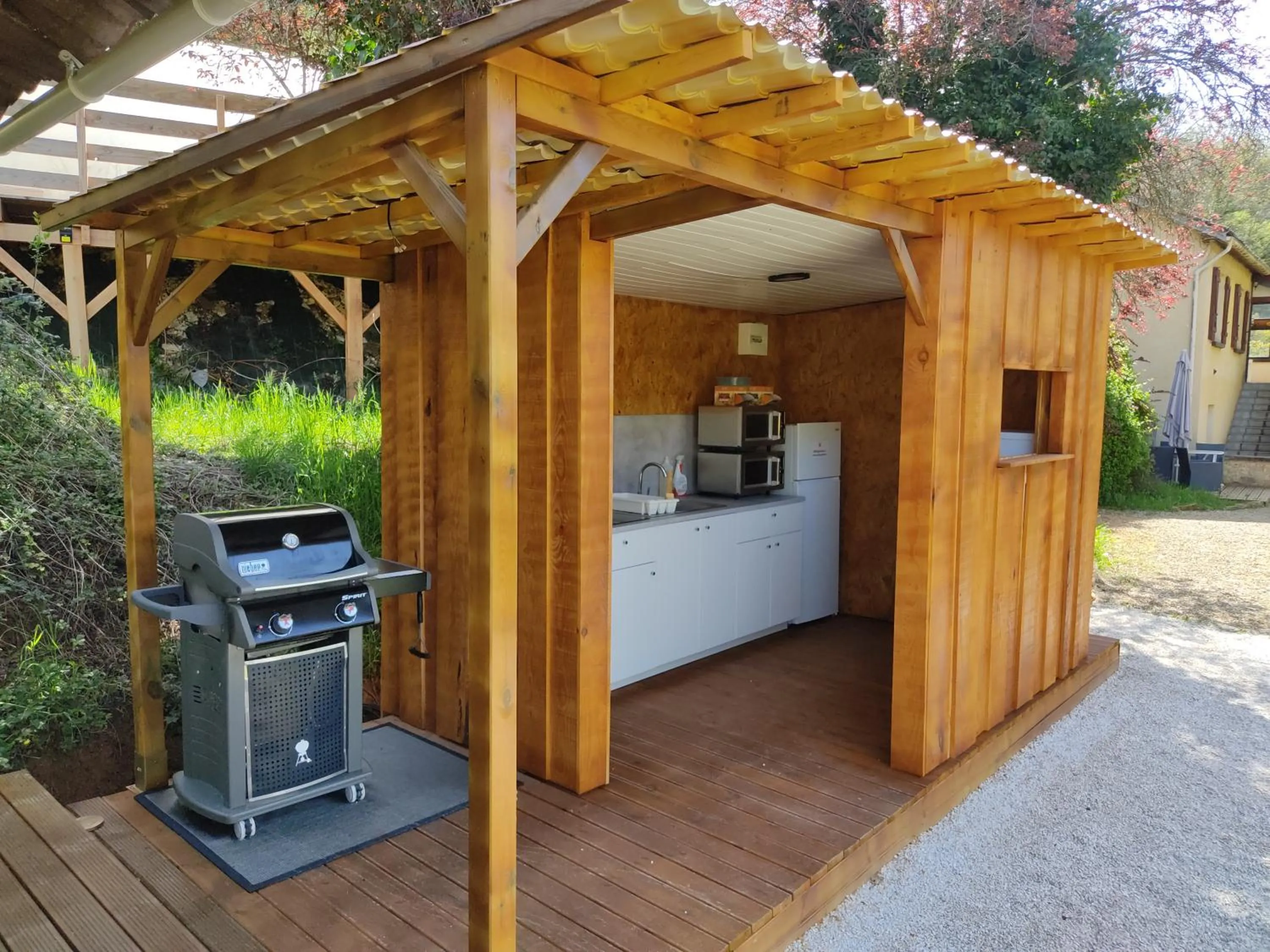 BBQ facilities in La Maison de Tari