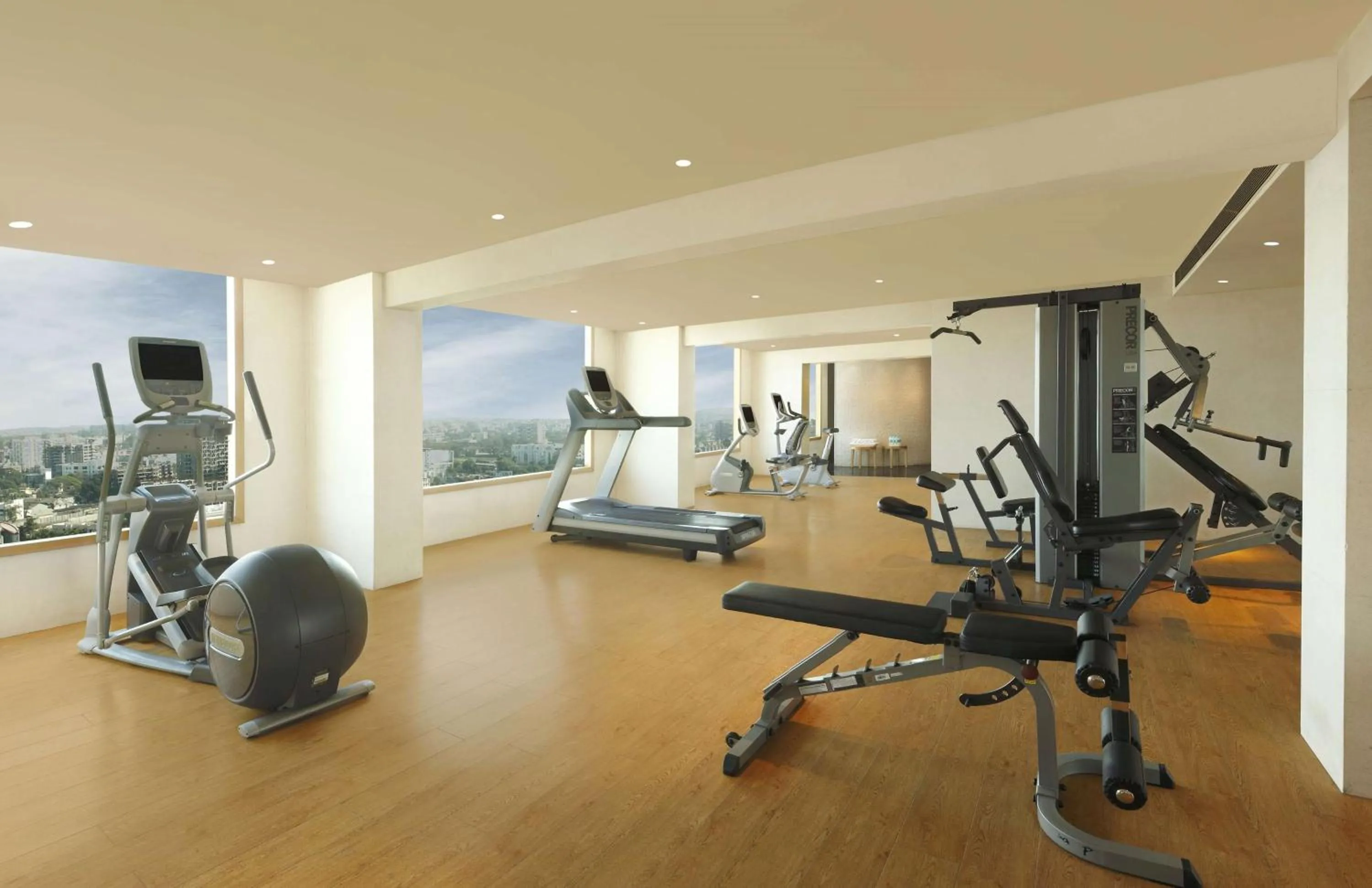 Fitness centre/facilities in DoubleTree by Hilton-Pune Chinchwad