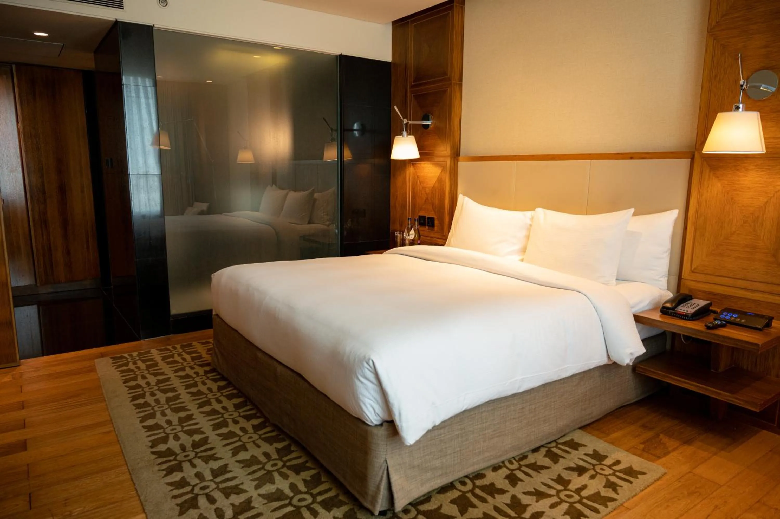 Bedroom, Bed in DoubleTree by Hilton-Pune Chinchwad