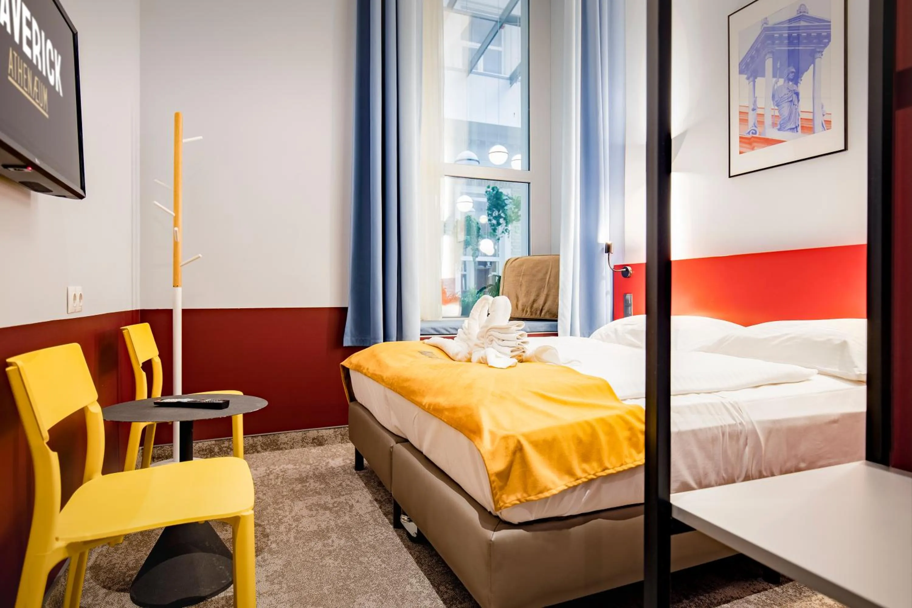 Bed in Maverick Athenaeum