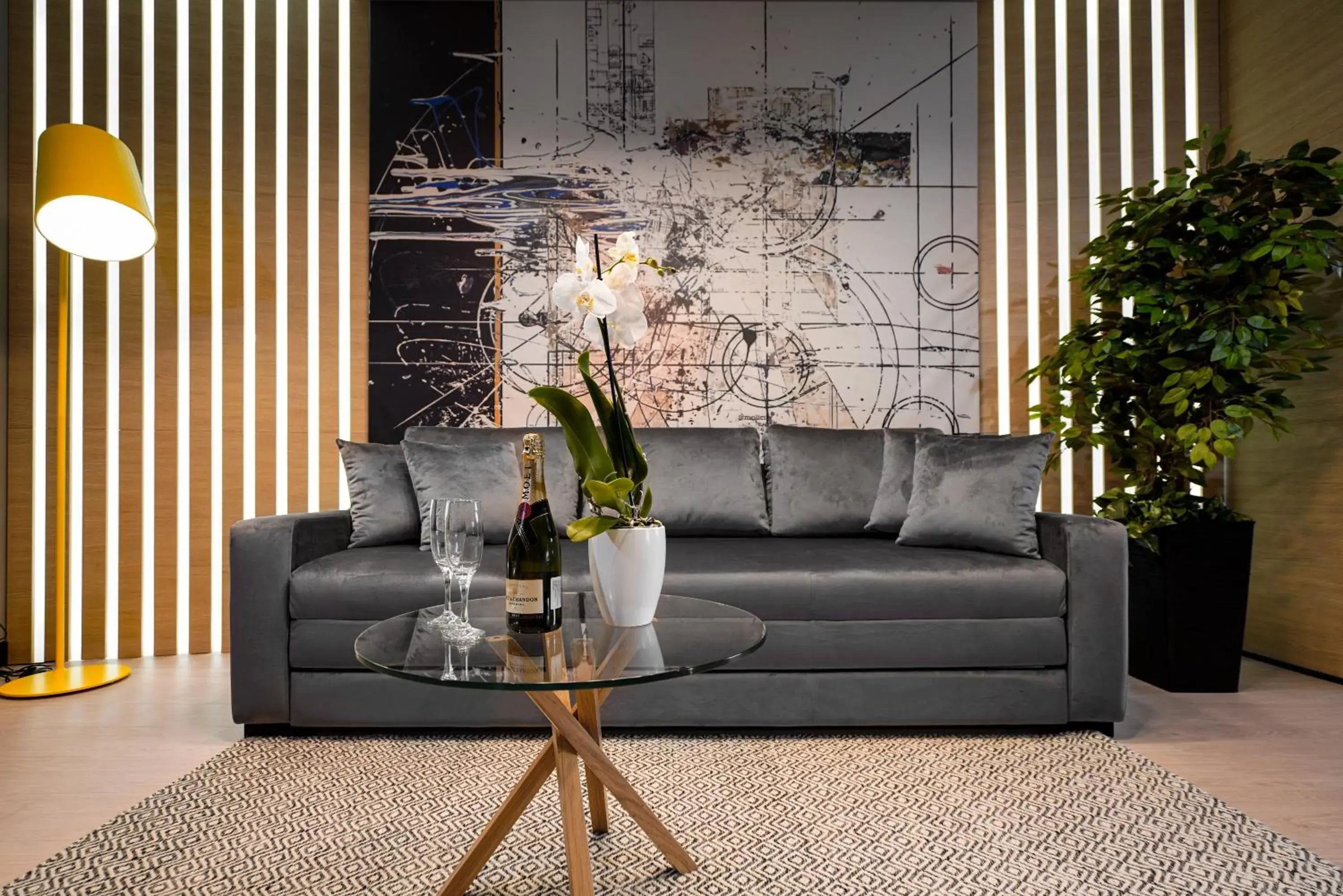 Living room in Maccani Black Luxury Suites Living room in Maccani Black Luxury Suites