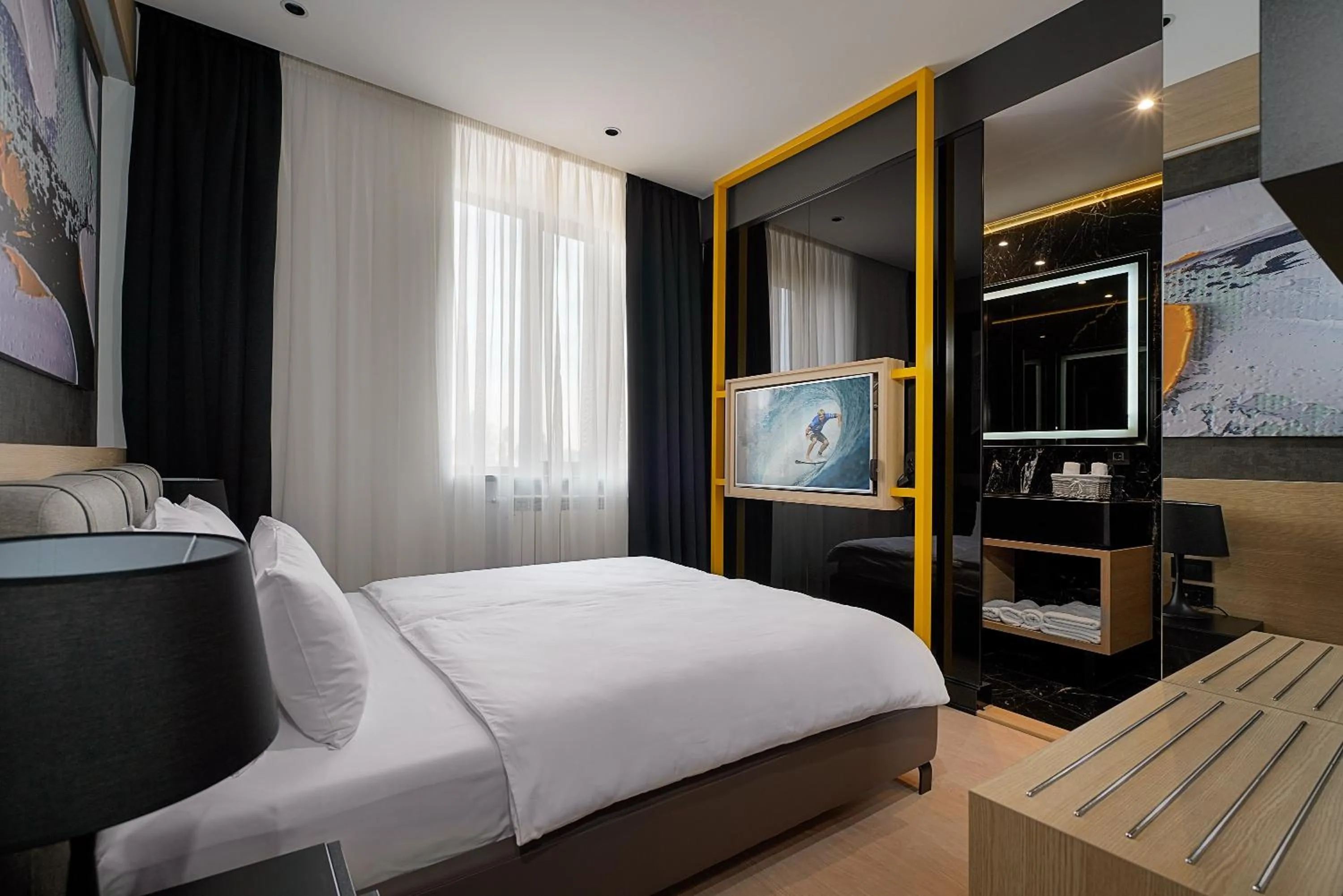 Bed in Maccani Black Luxury Suites