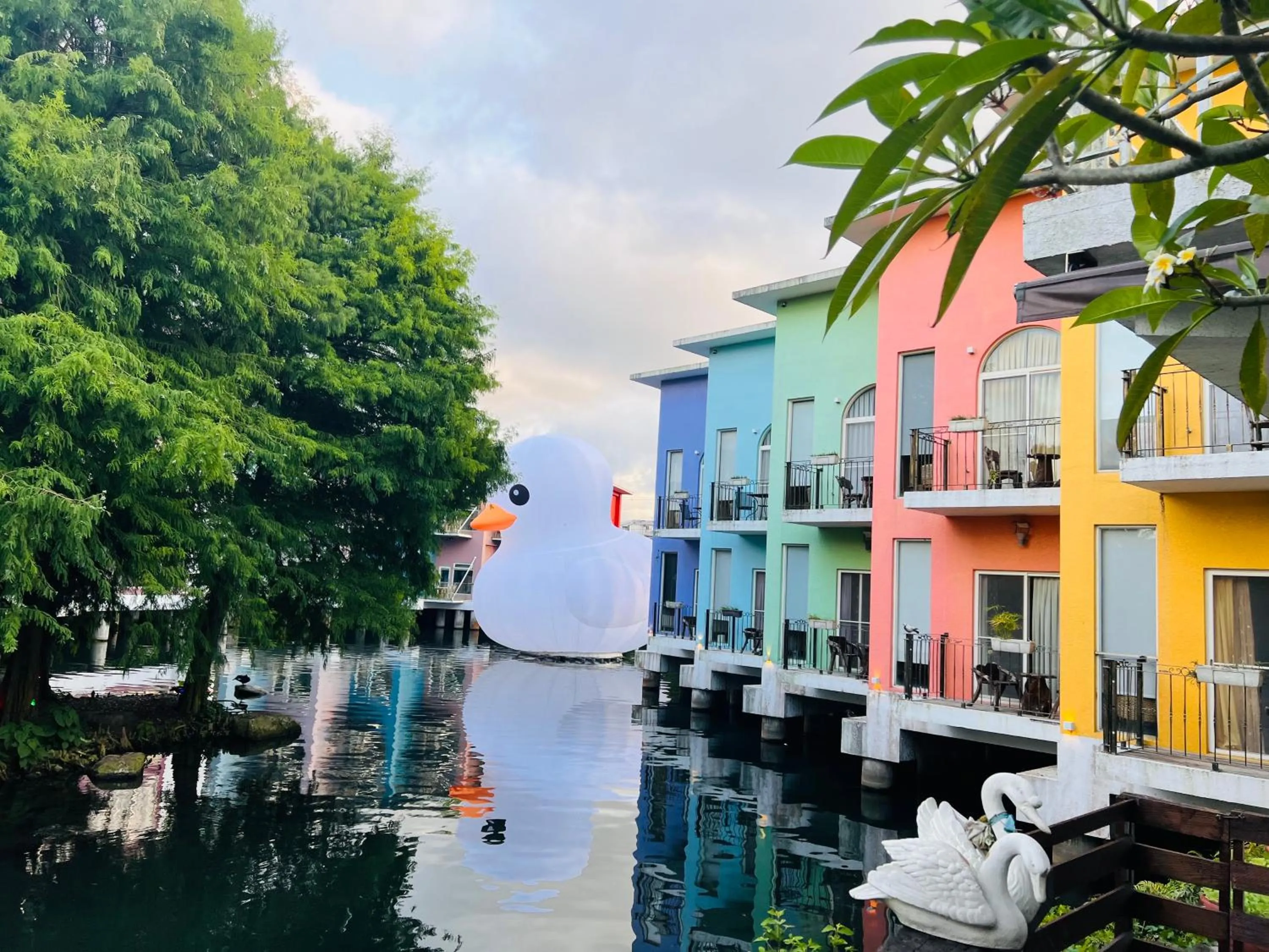 Property building in River Forest Leisure Farm