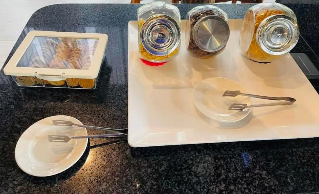 Breakfast in River Forest Leisure Farm