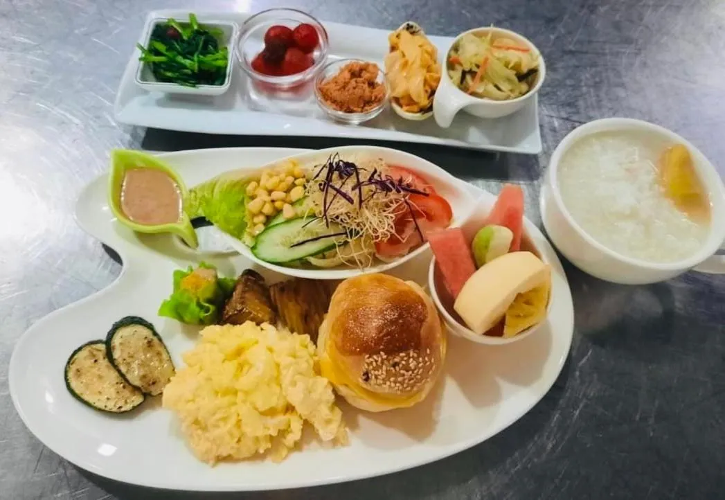 Breakfast in River Forest Leisure Farm