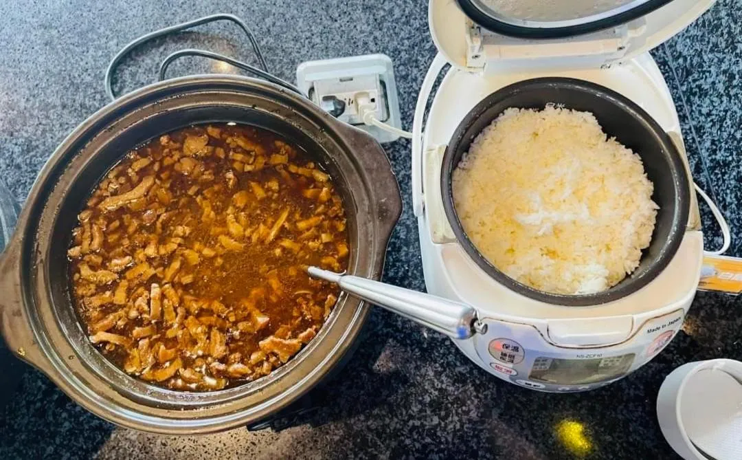 Breakfast in River Forest Leisure Farm