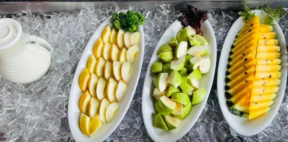 Breakfast in River Forest Leisure Farm