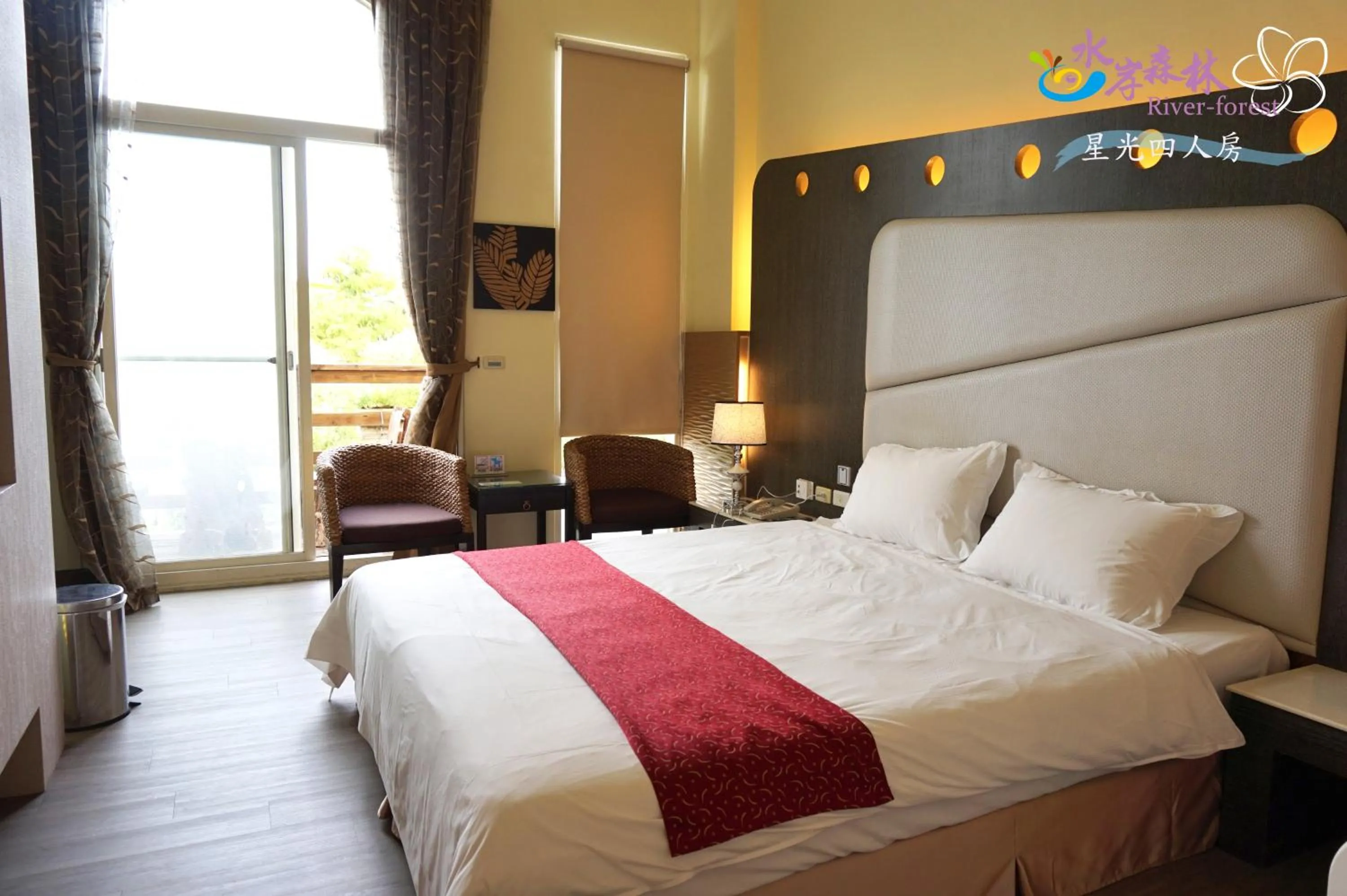 Bedroom, Bed in River Forest Leisure Farm