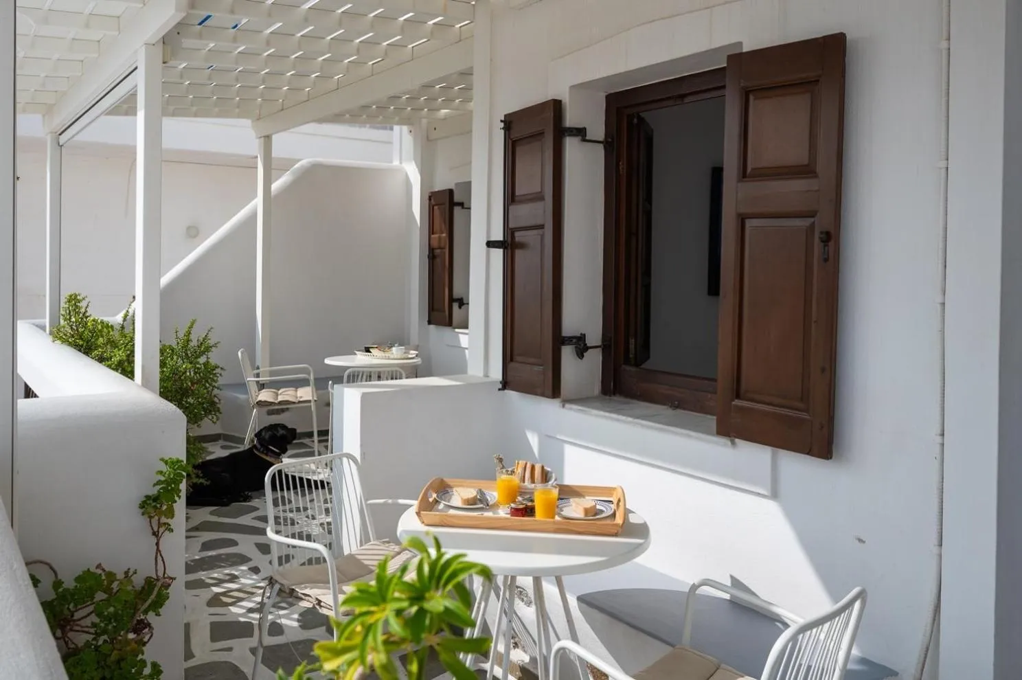 Food and drinks in Kallichoron Art Boutique Hotel