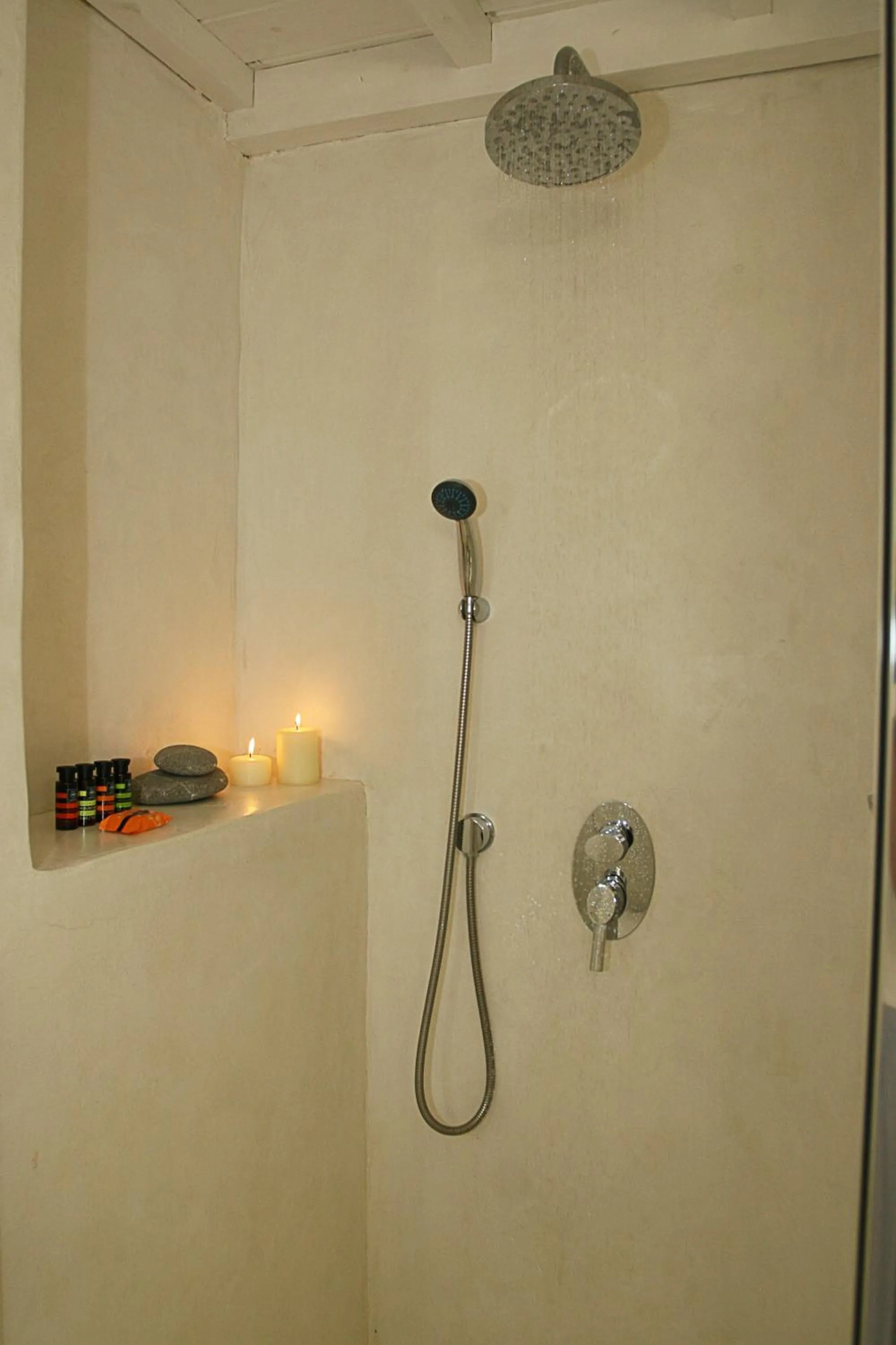 Shower in Kallichoron Art Boutique Hotel