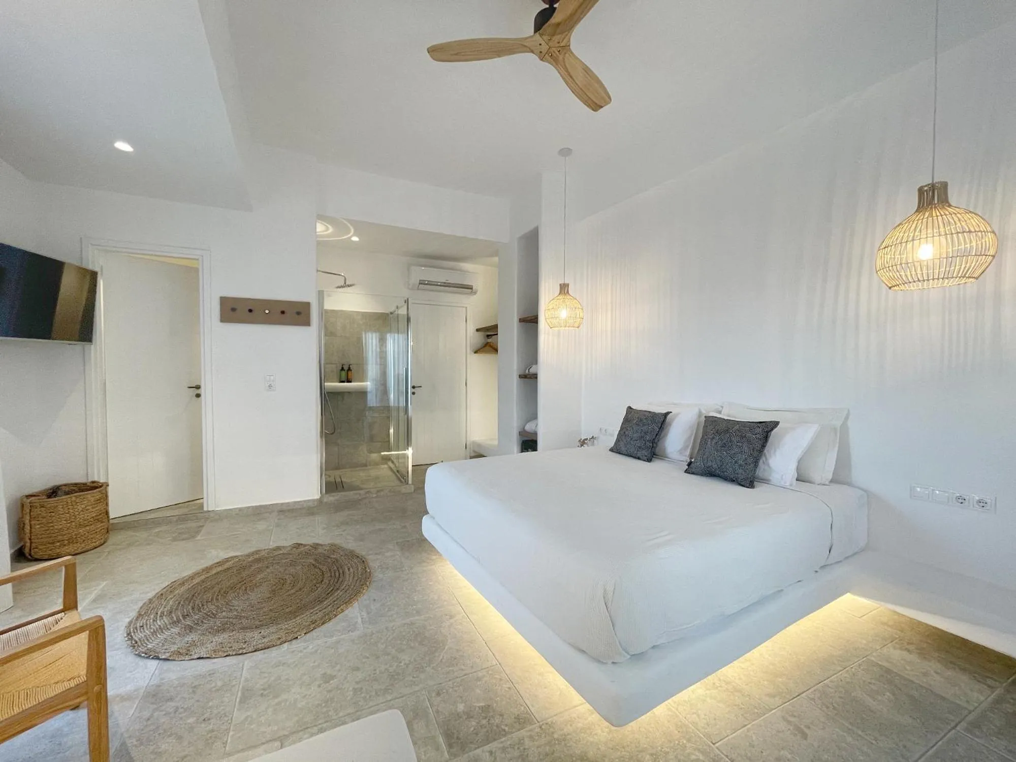 Bed in Kallichoron Art Boutique Hotel