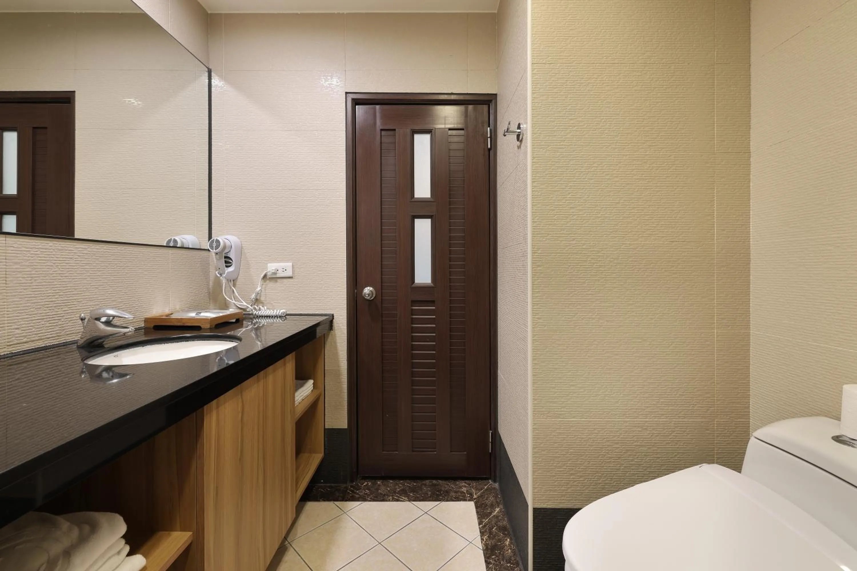 Toilet in Shante Hotel Shitou