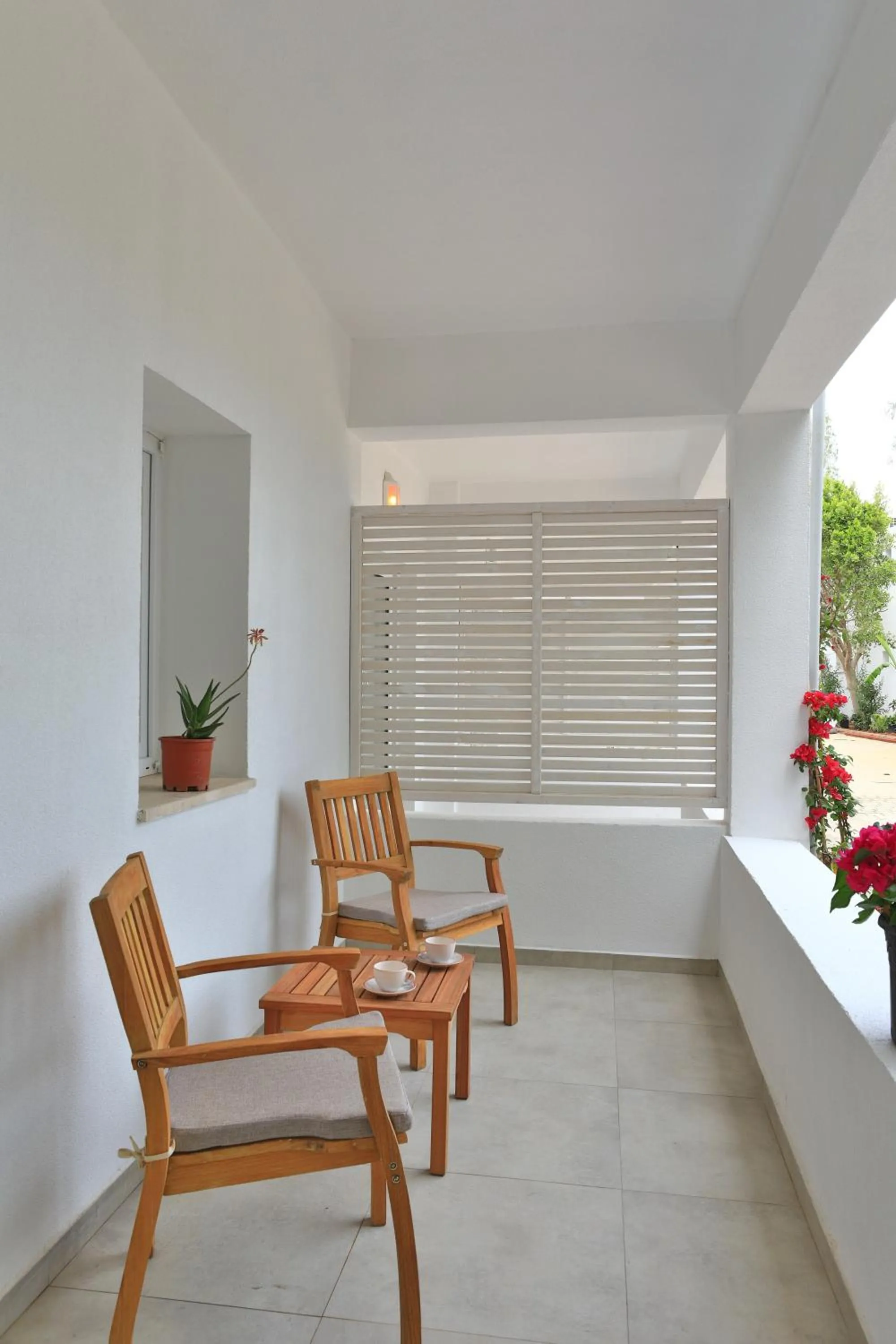 Patio in Lavinya Otel