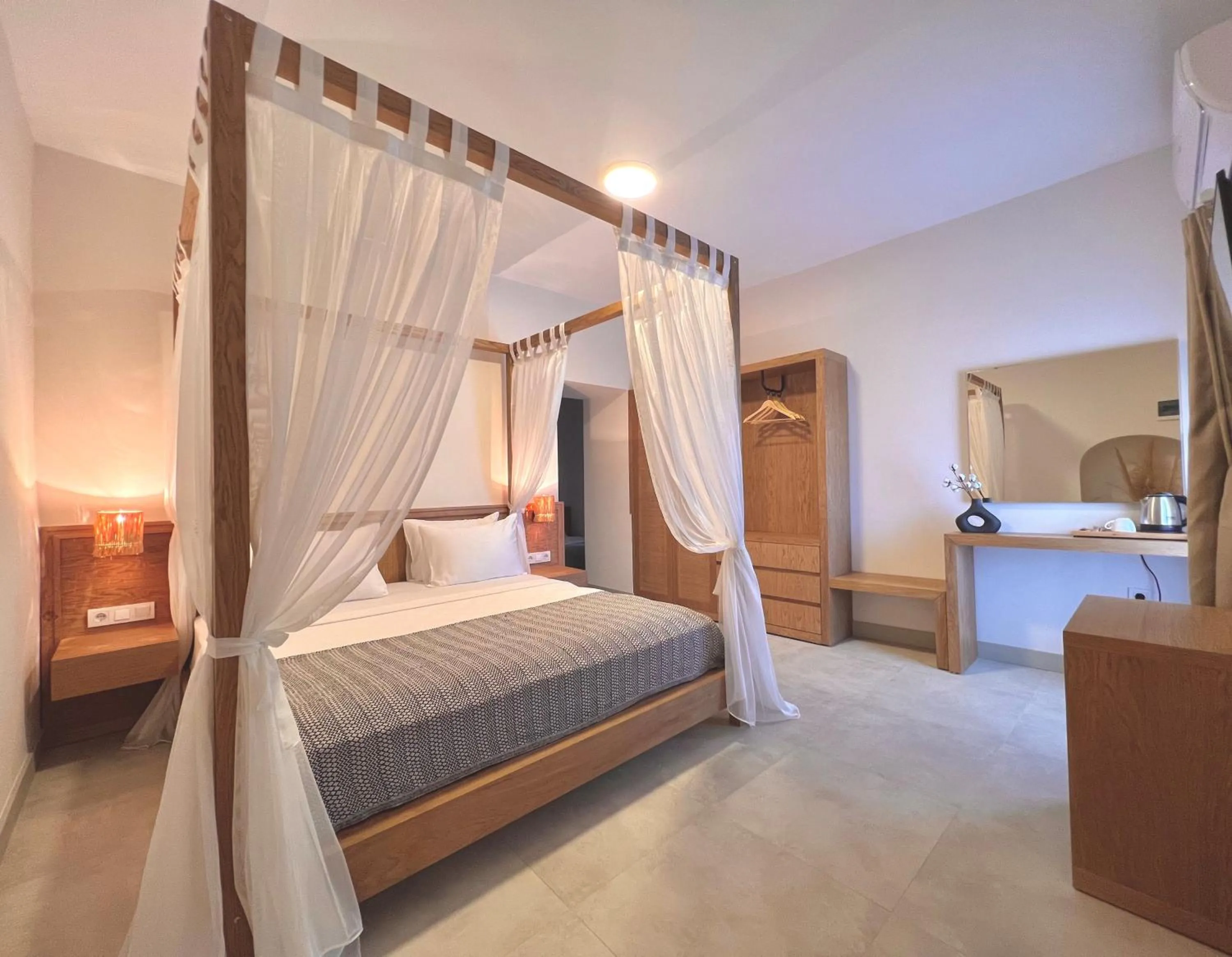 Bed in Lavinya Otel