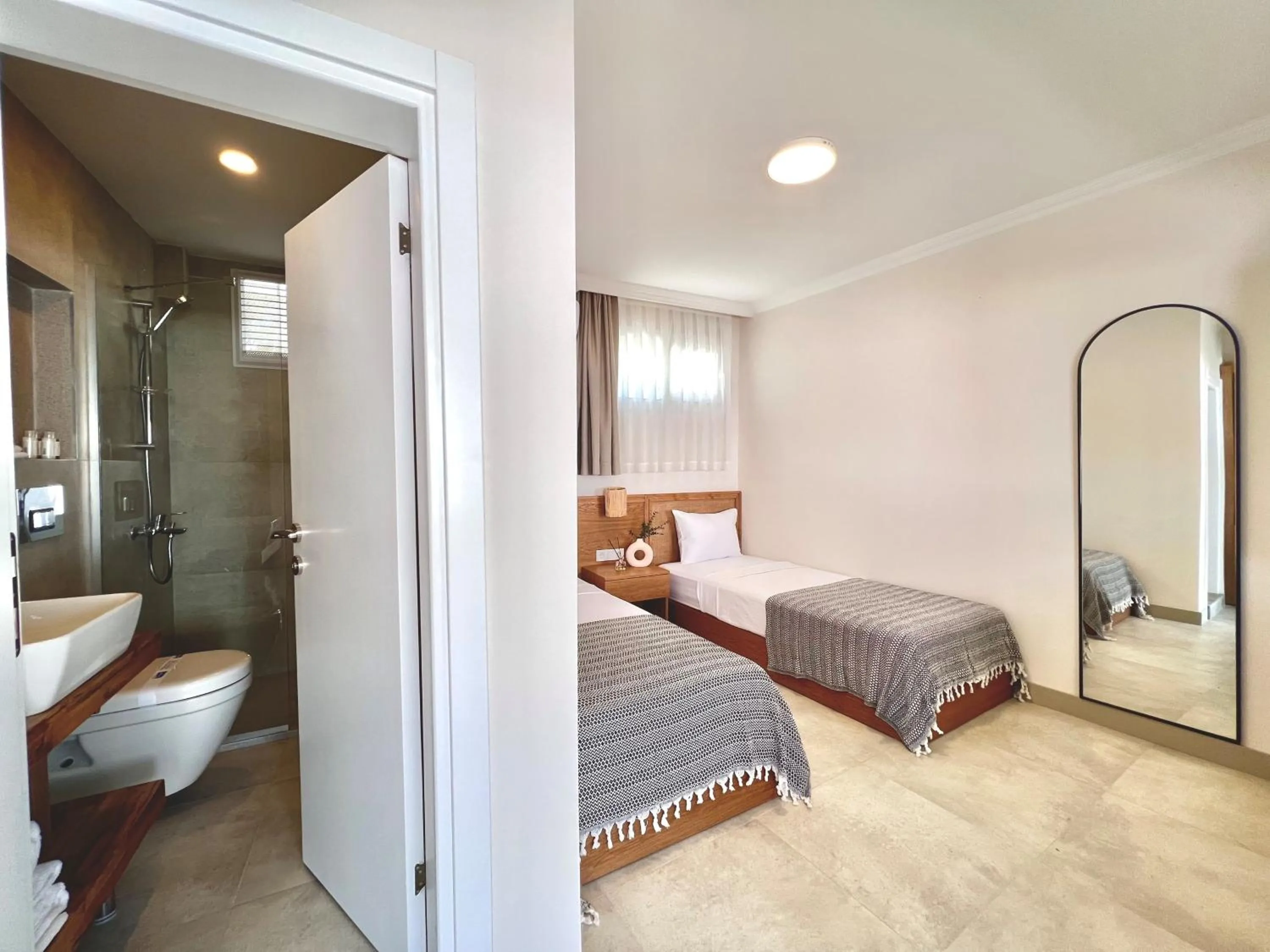Bed in Lavinya Otel