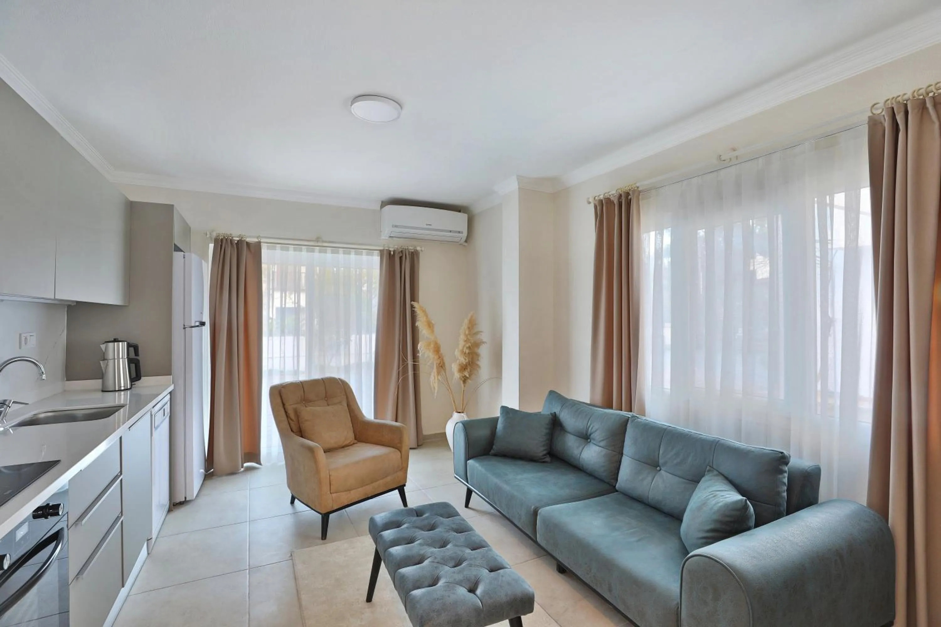 Lavinya Otel