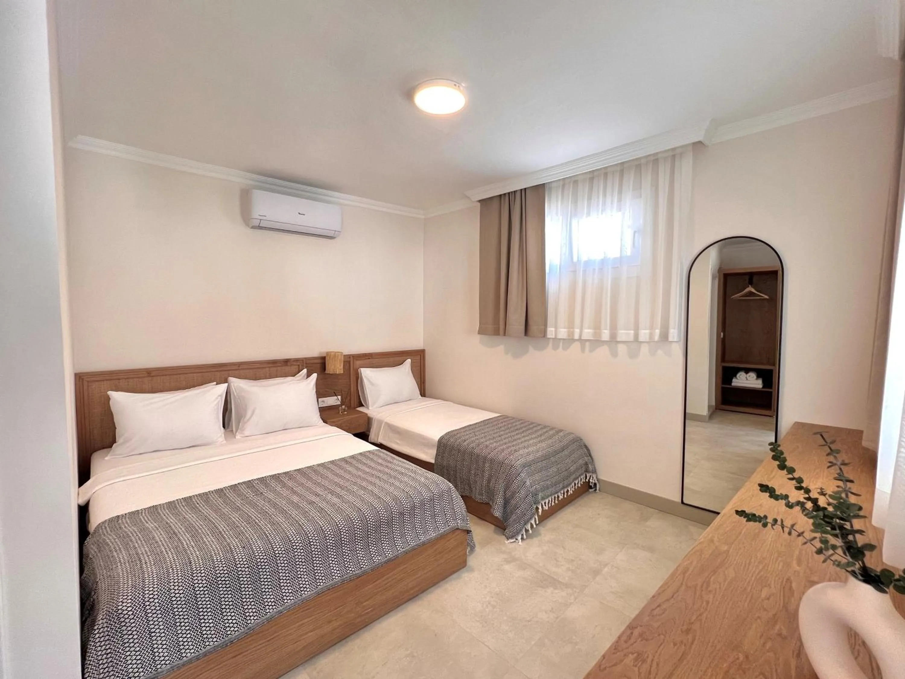 Bed in Lavinya Otel