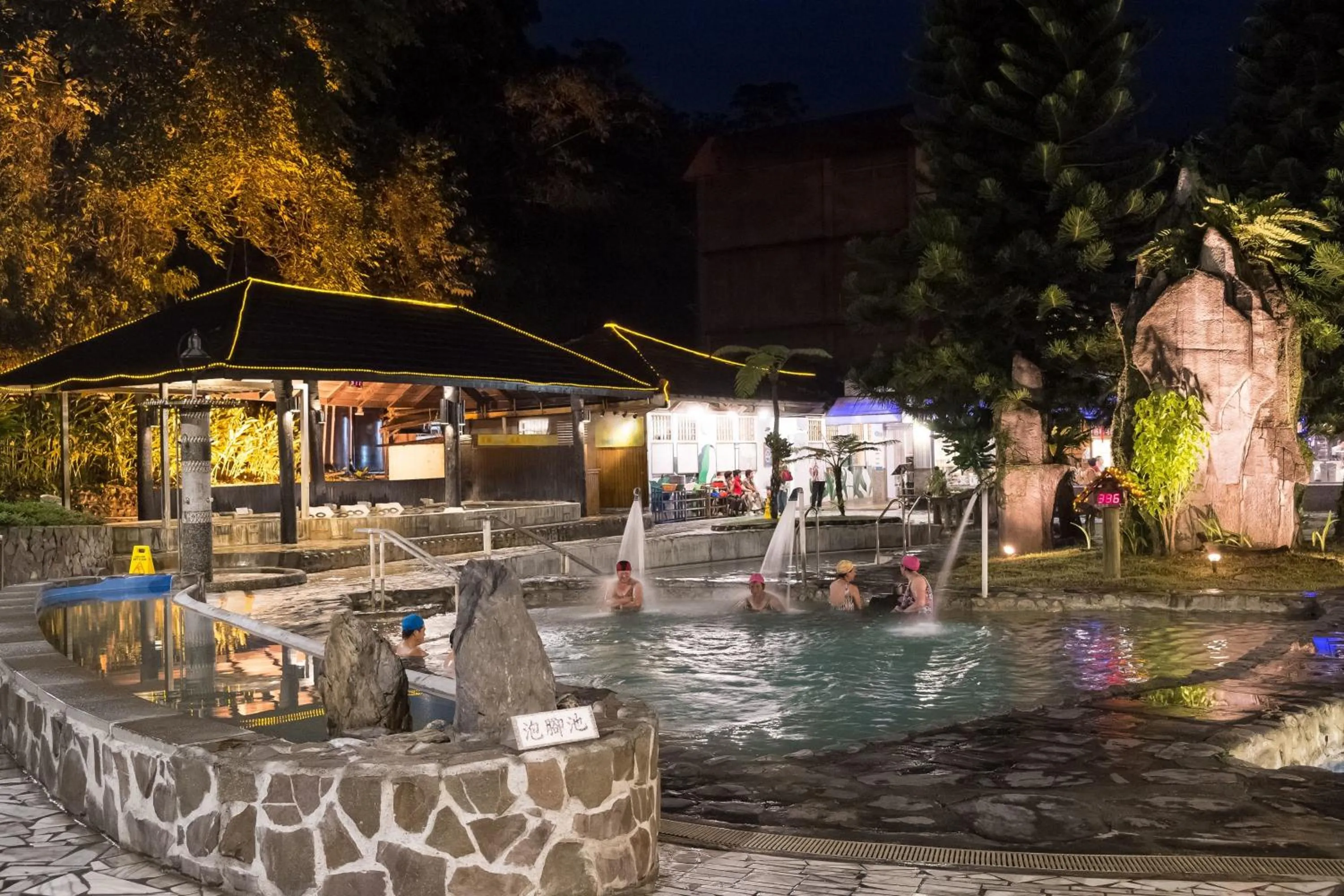 Night in Rainbow Resort Hotel