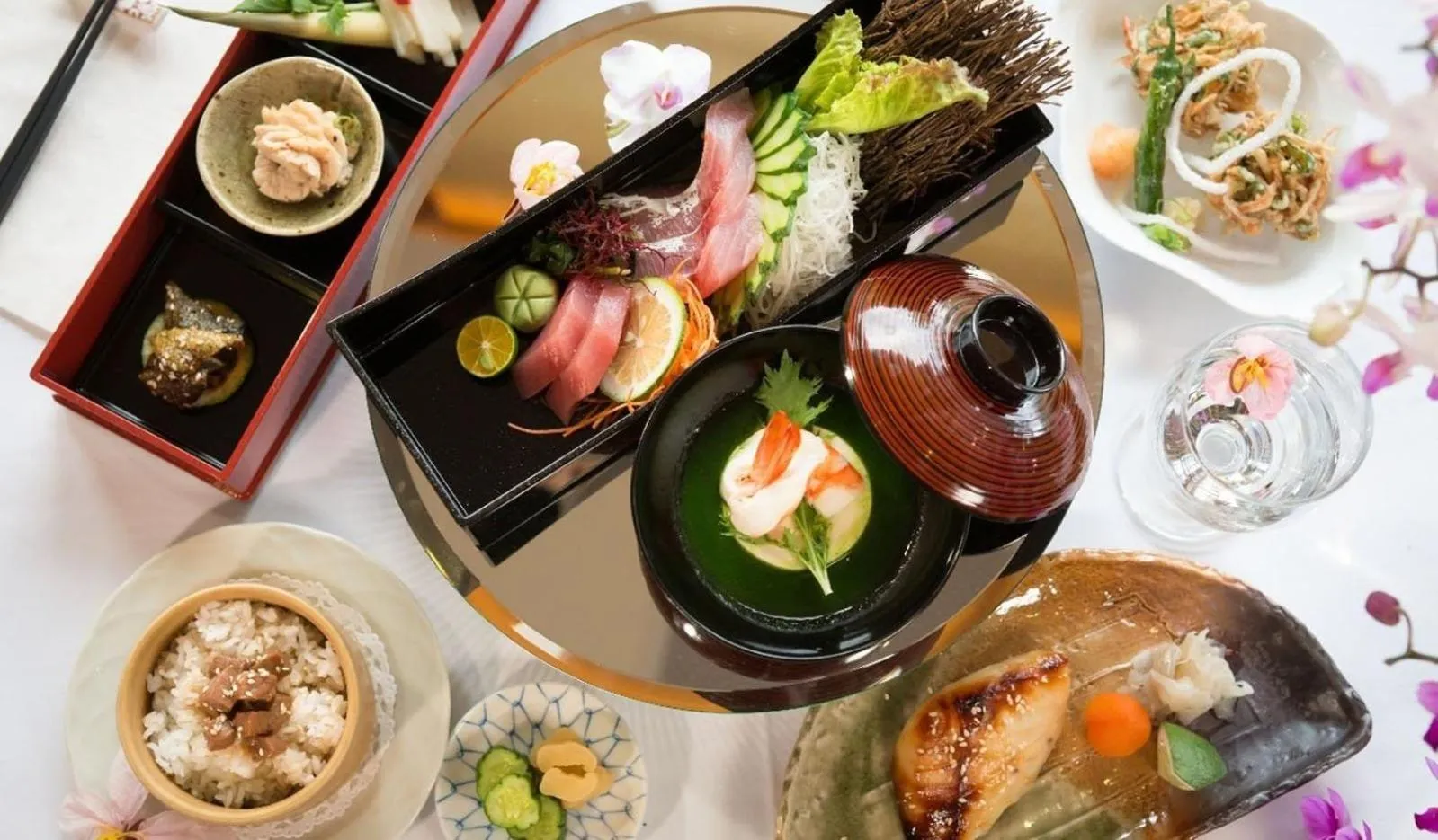 Dinner in Luminous Hot Spring Resort & SPA