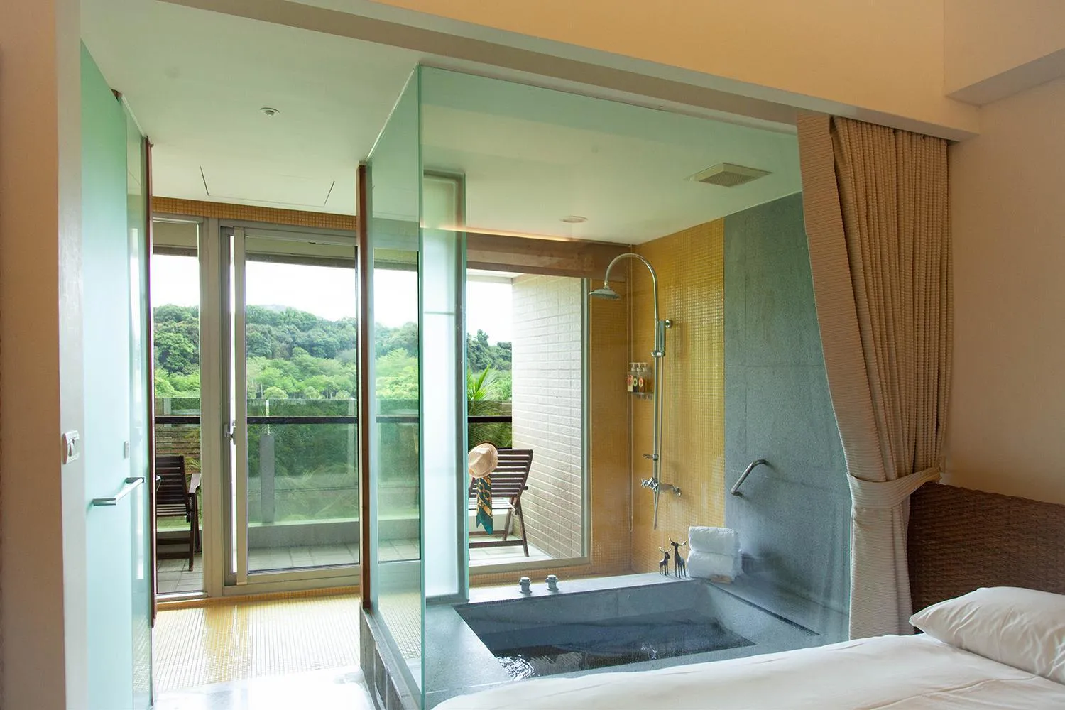 Bathroom, Bed in Luminous Hot Spring Resort & SPA