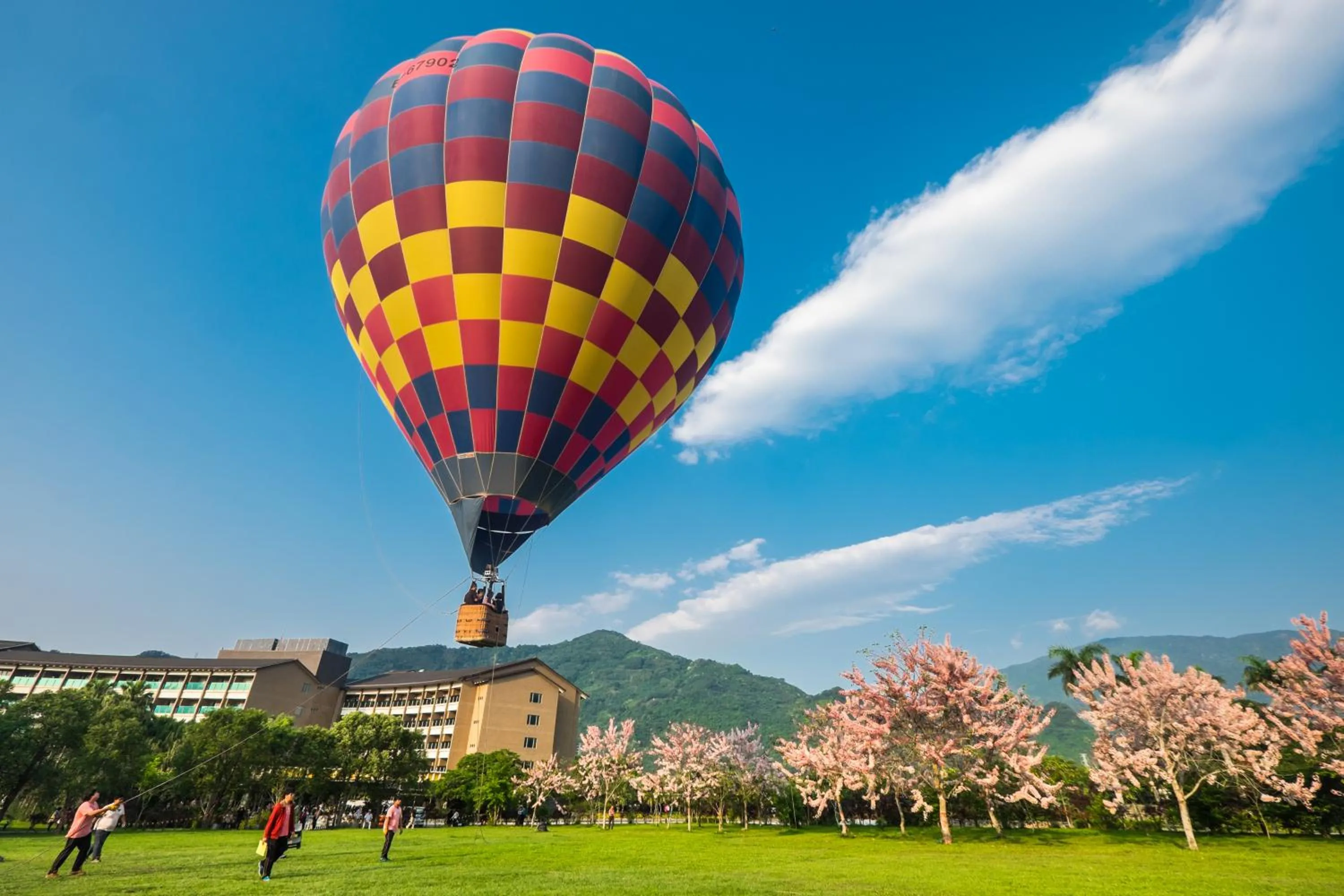 Activities in Luminous Hot Spring Resort & SPA