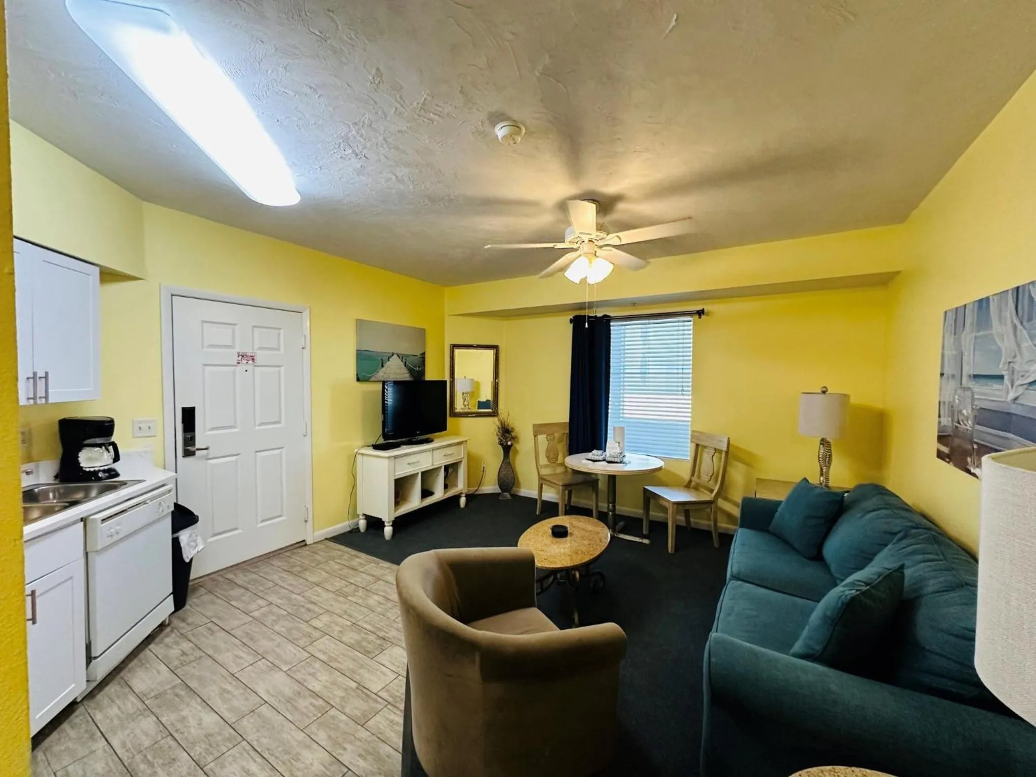Living room in Ocean Walk Resort