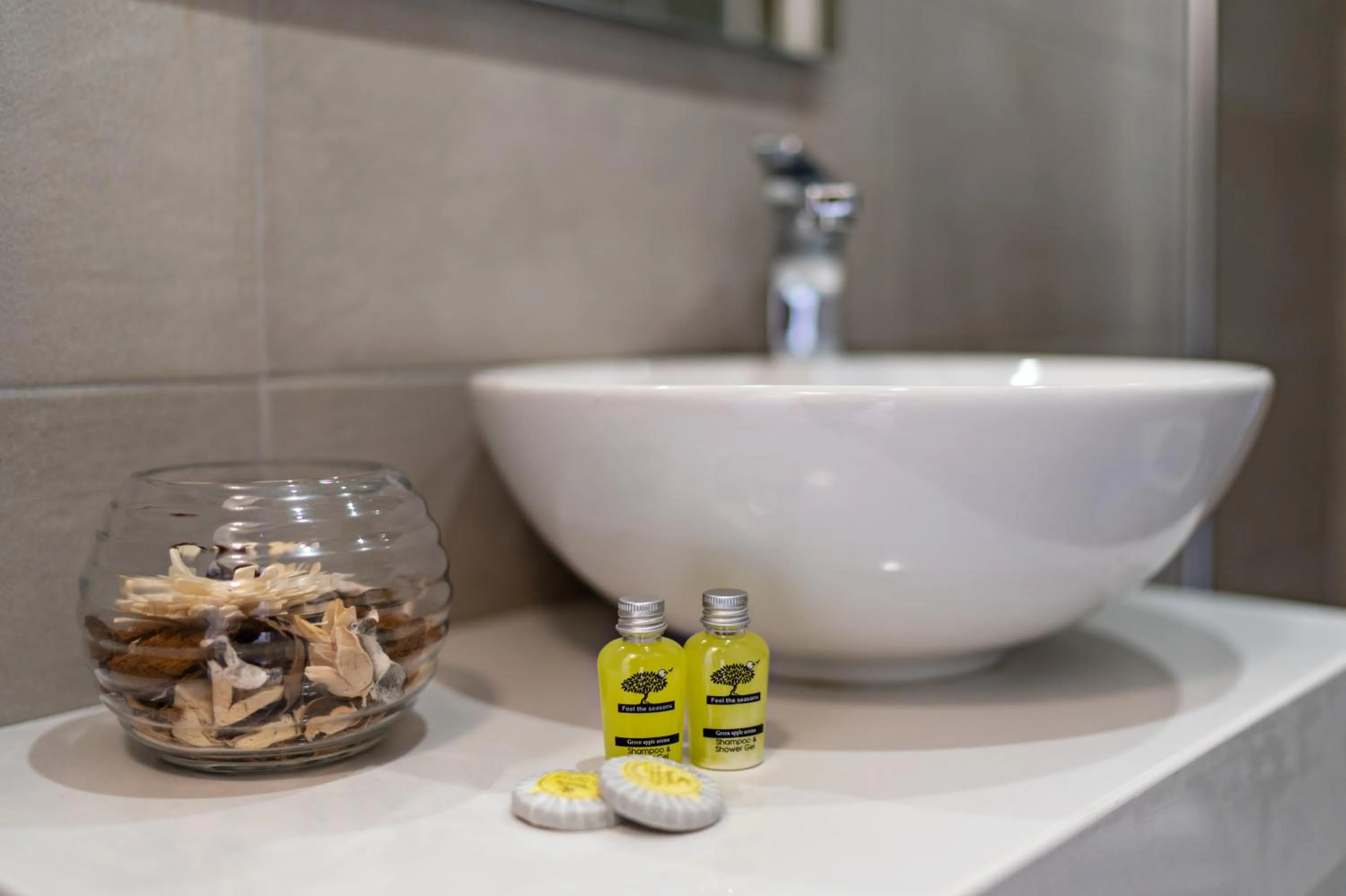 Bathroom in Castello Apartments