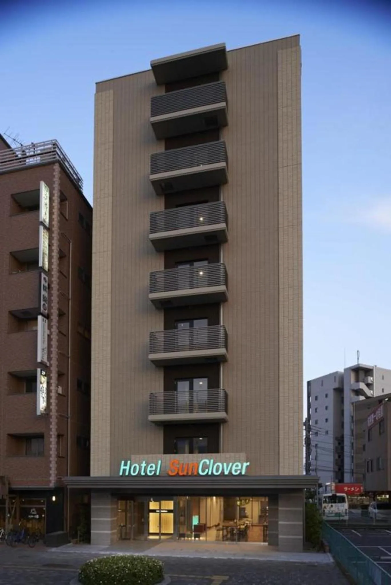 Hotel Sun Clover Koshigaya Station - Vacation STAY 55382