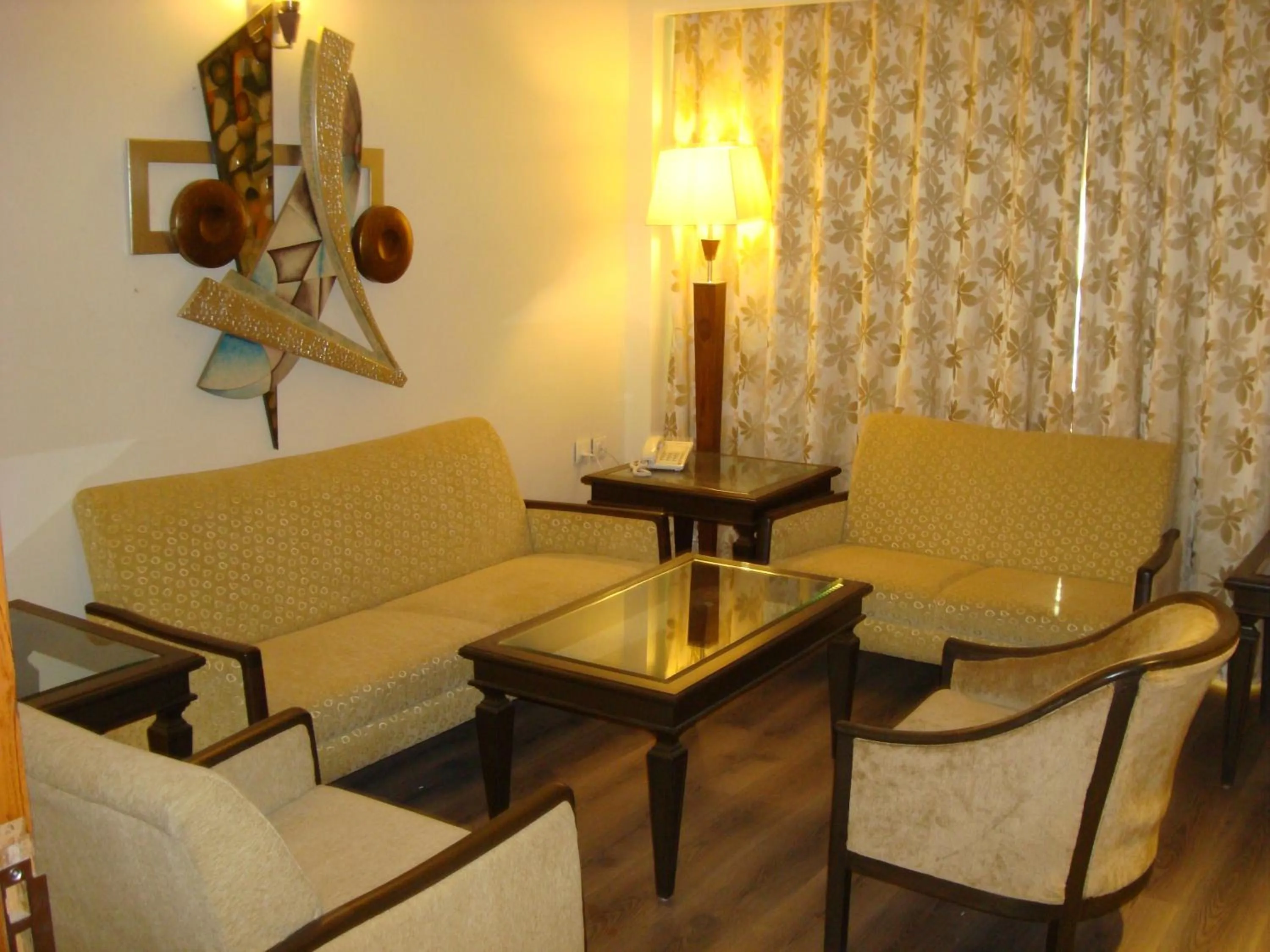 Living room in The President-A Boutique Hotel