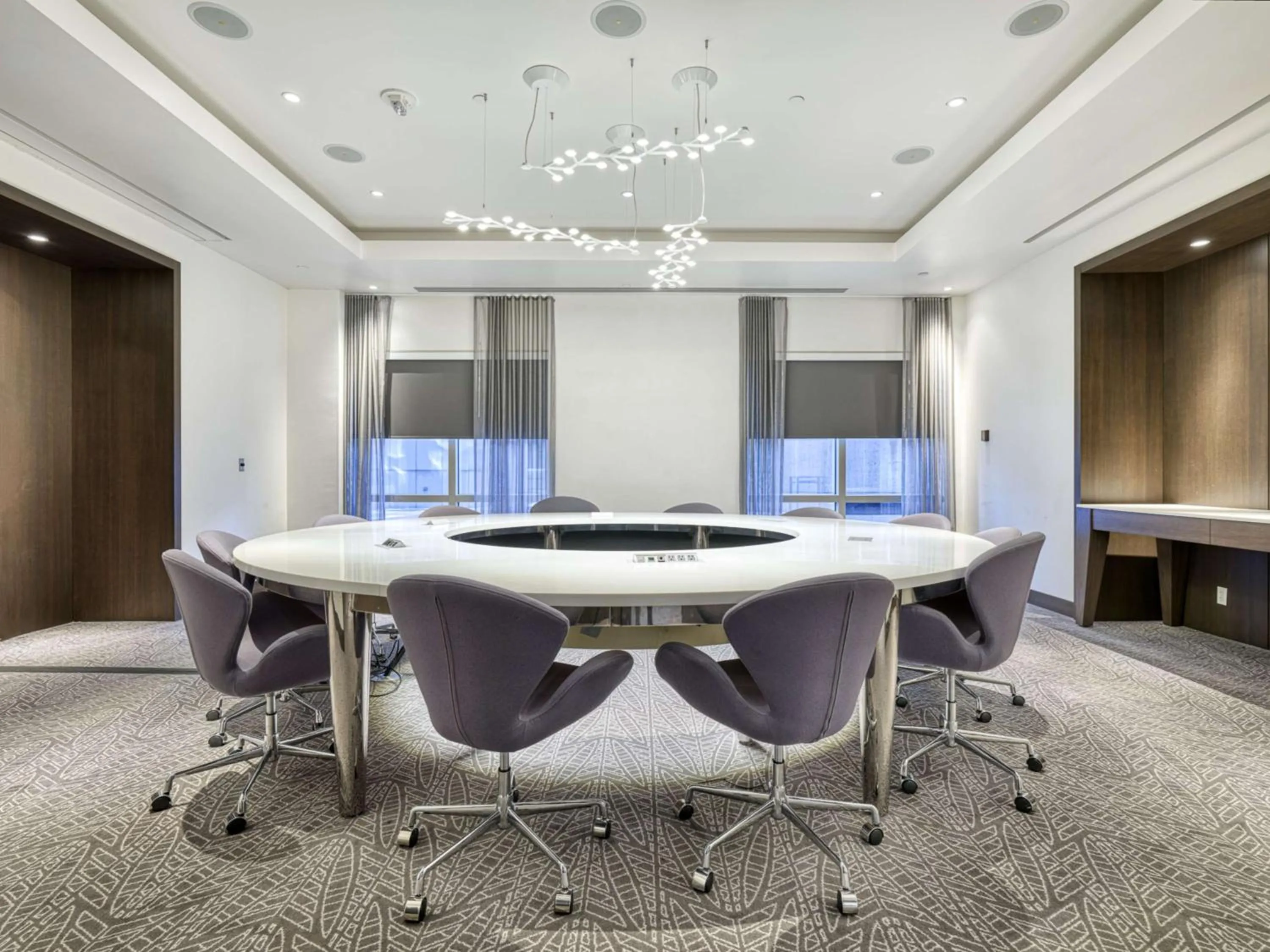 Meeting/conference room in The Royal Sonesta Minneapolis Downtown