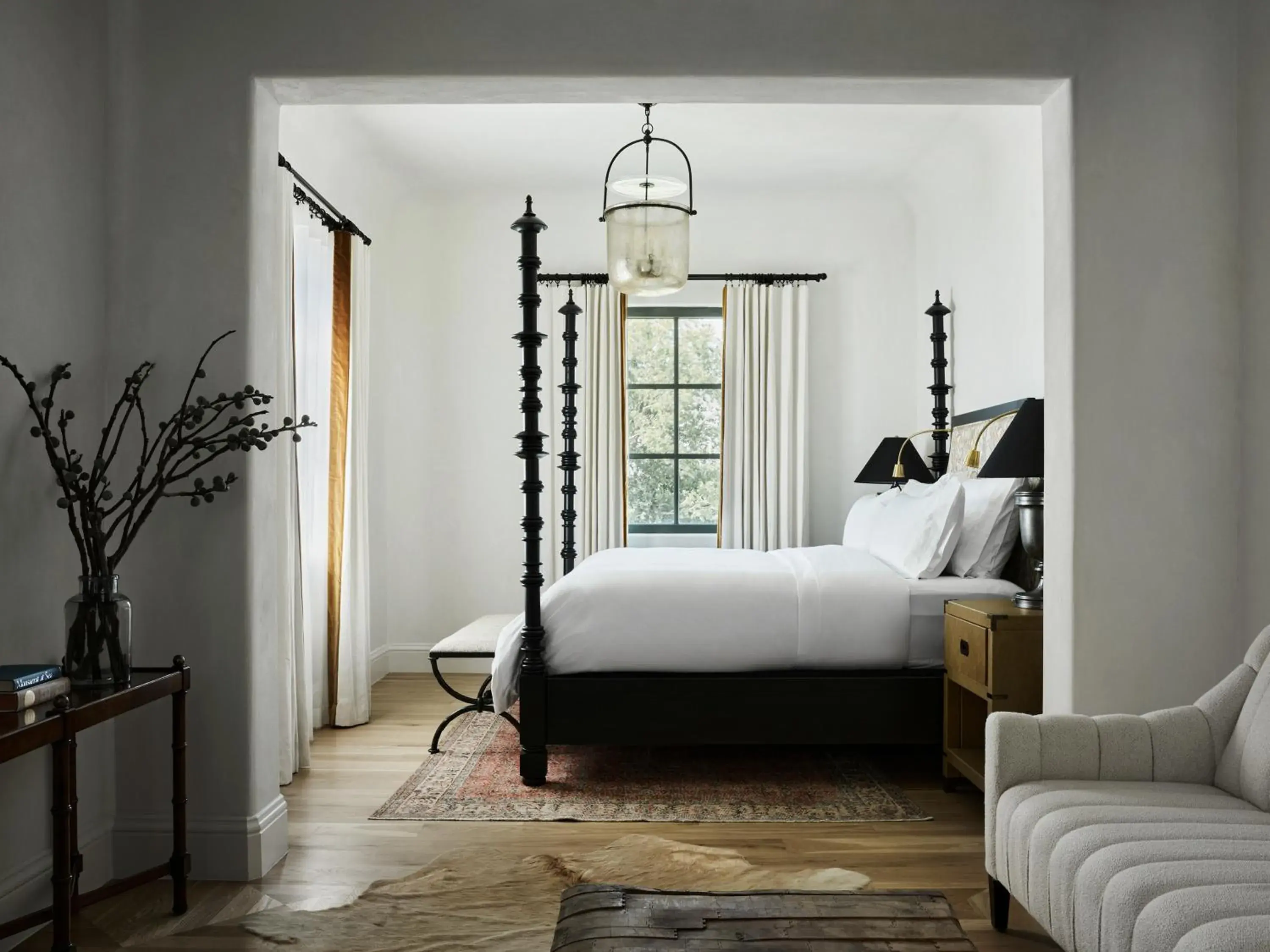 Bed in Commodore Perry Estate, Auberge Collection Bed in Commodore Perry Estate, Auberge Collection