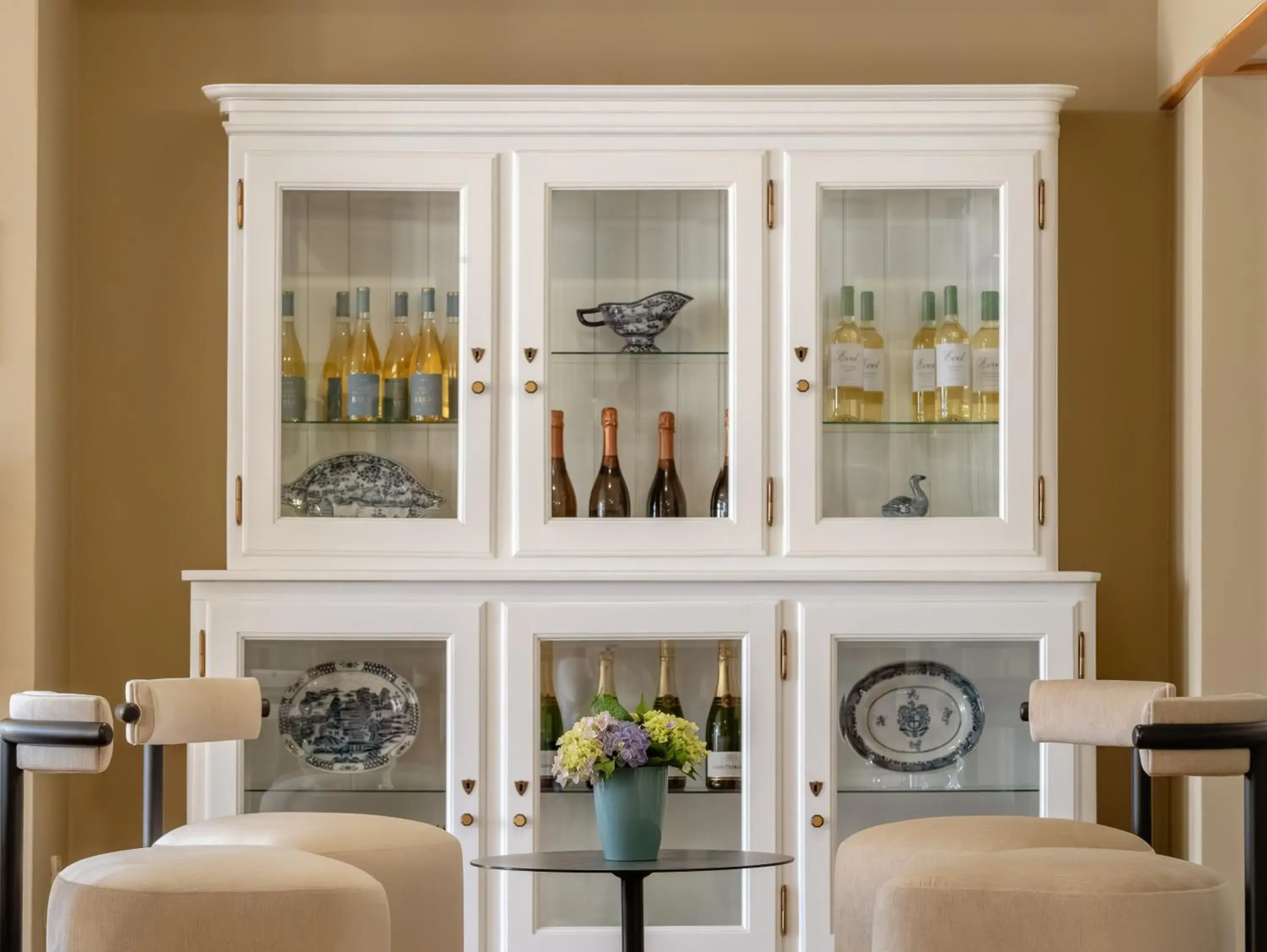 Lounge or bar in Forrester Essence Douro Hotel - by Unlock Hotels Lounge or bar in Forrester Essence Douro Hotel - by Unlock Hotels