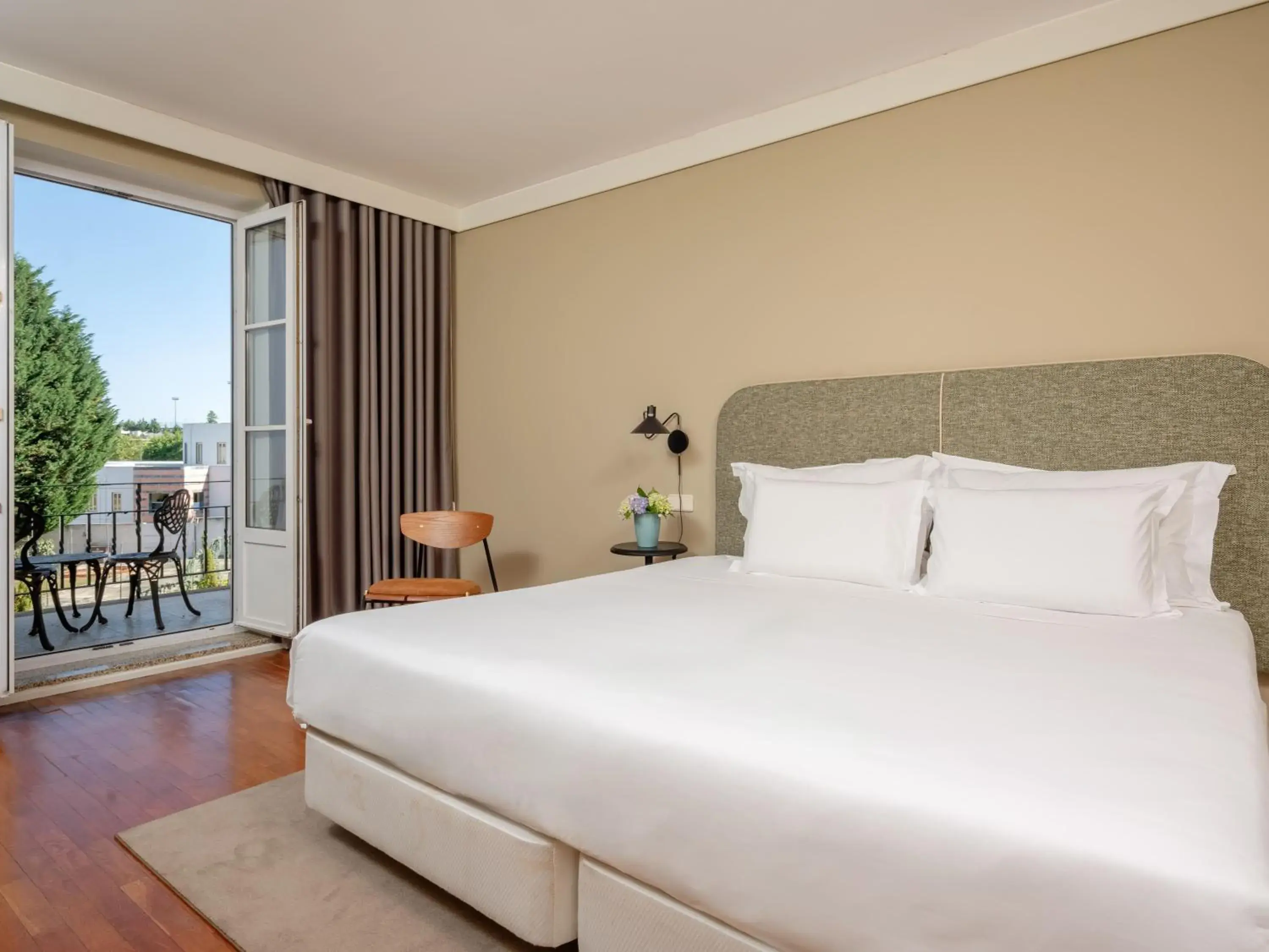 Deluxe Double or Twin Room with Balcony - single occupancy in Forrester Essence Douro Hotel - by Unlock Hotels Deluxe Double or Twin Room with Balcony - single occupancy in Forrester Essence Douro Hotel - by Unlock Hotels