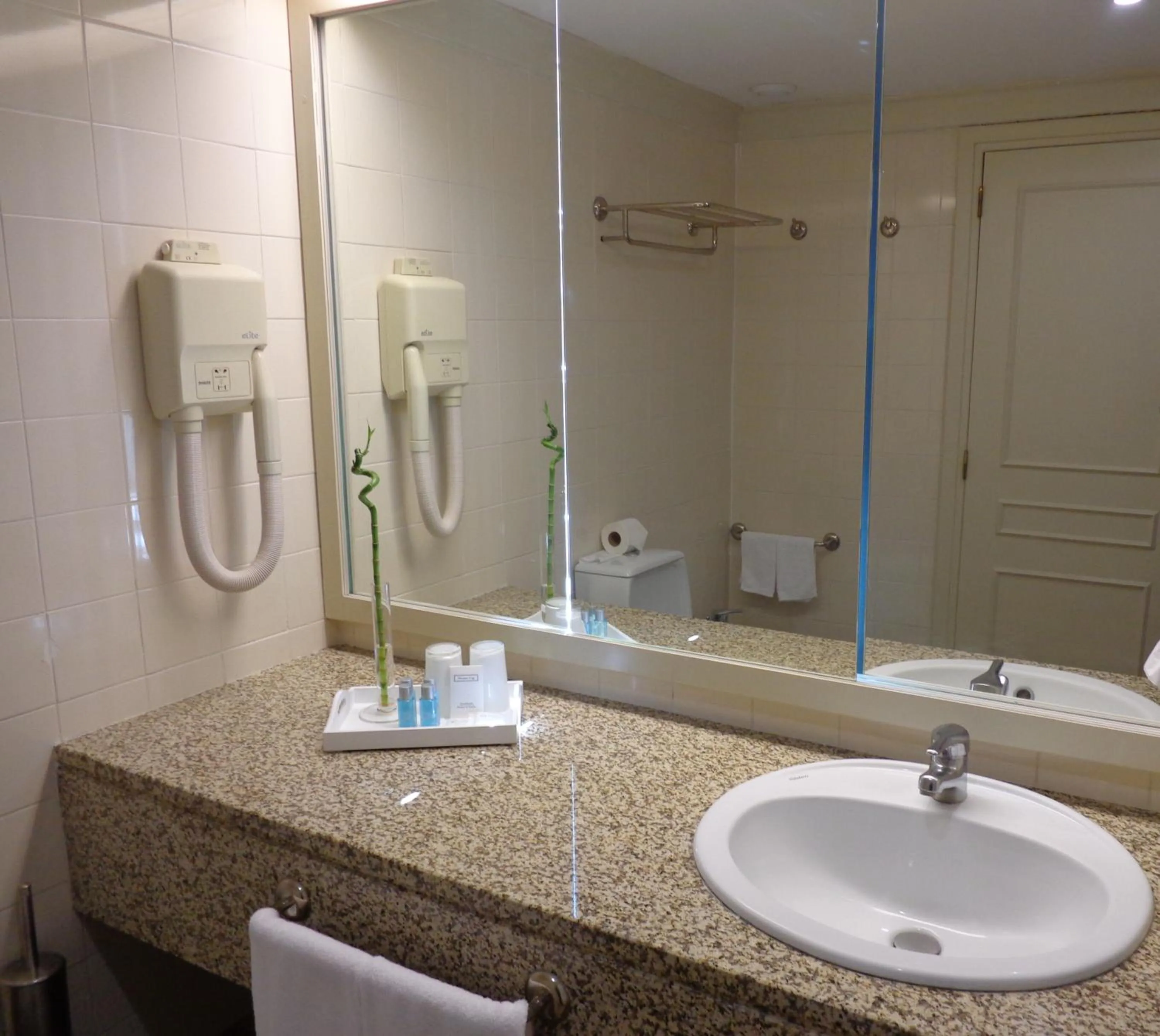 Twin Room - single occupancy in Forrester Essence Douro Hotel - by Unlock Hotels