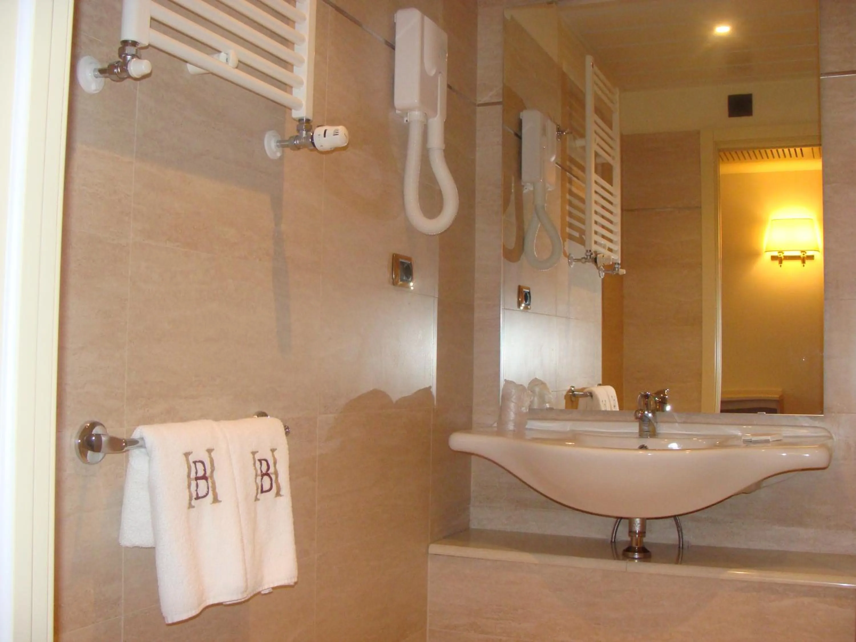 Bathroom in Hotel Belforte