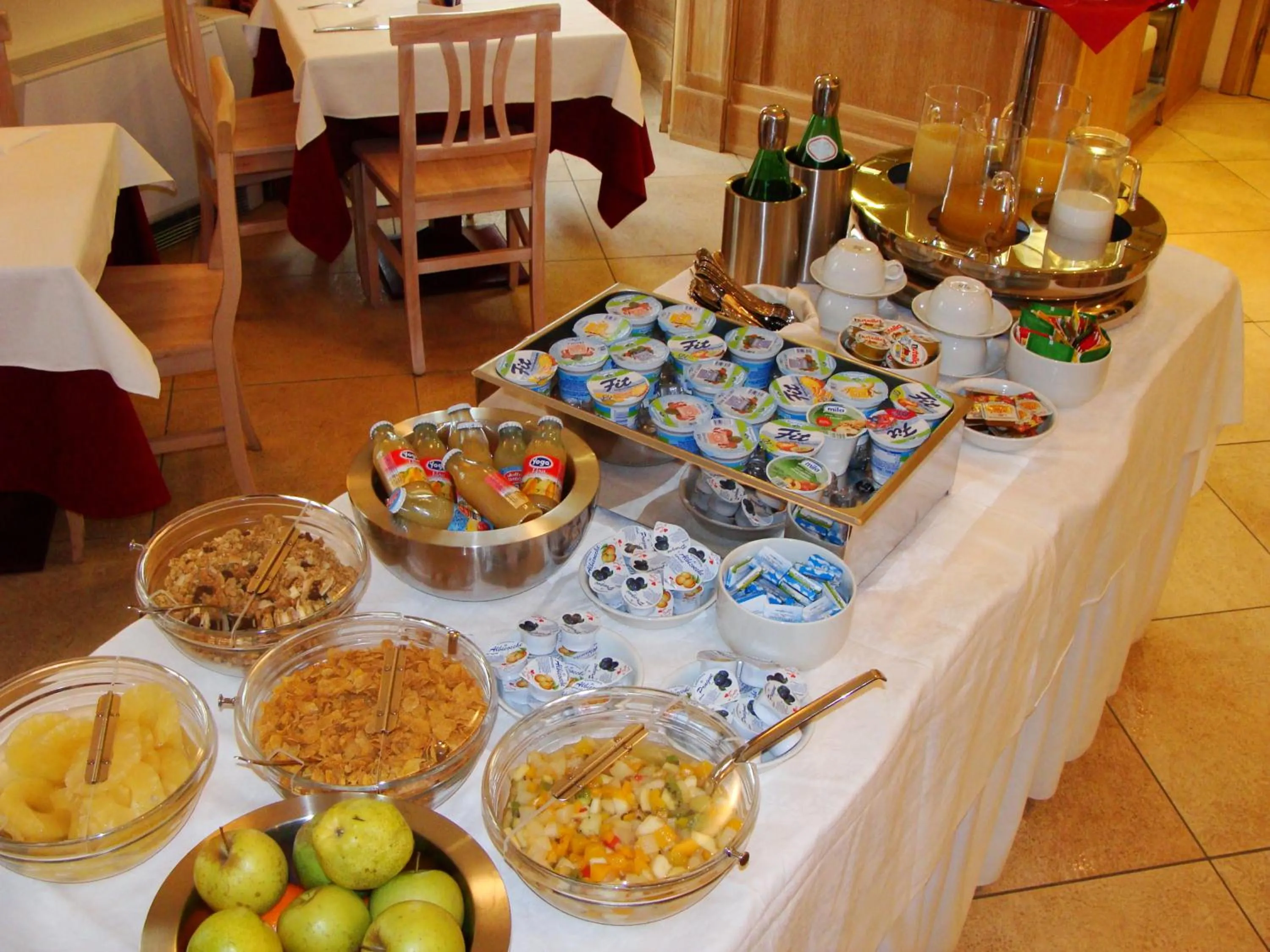 Restaurant/places to eat in Hotel Belforte