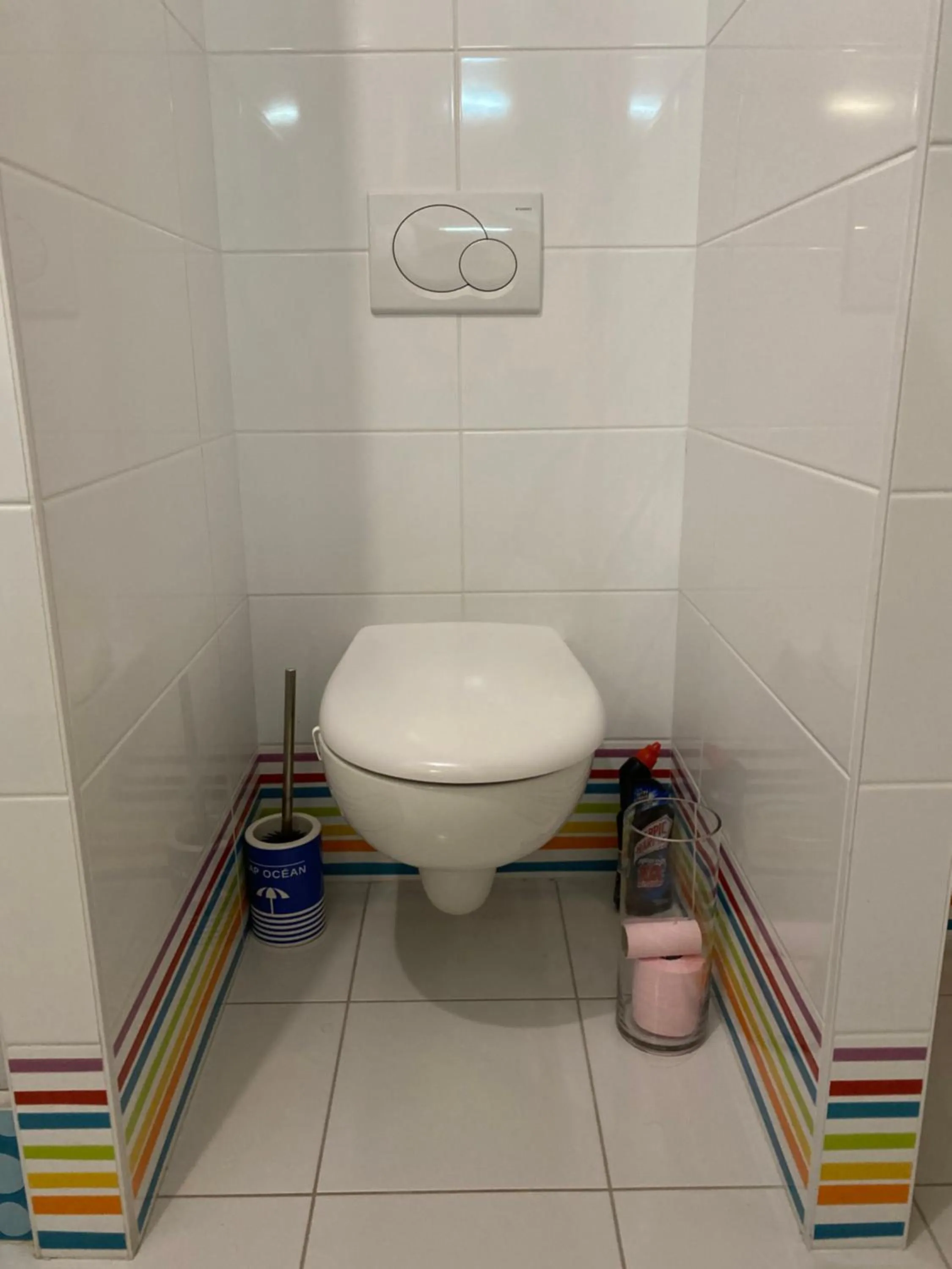 Toilet in LES EVENS La Baule