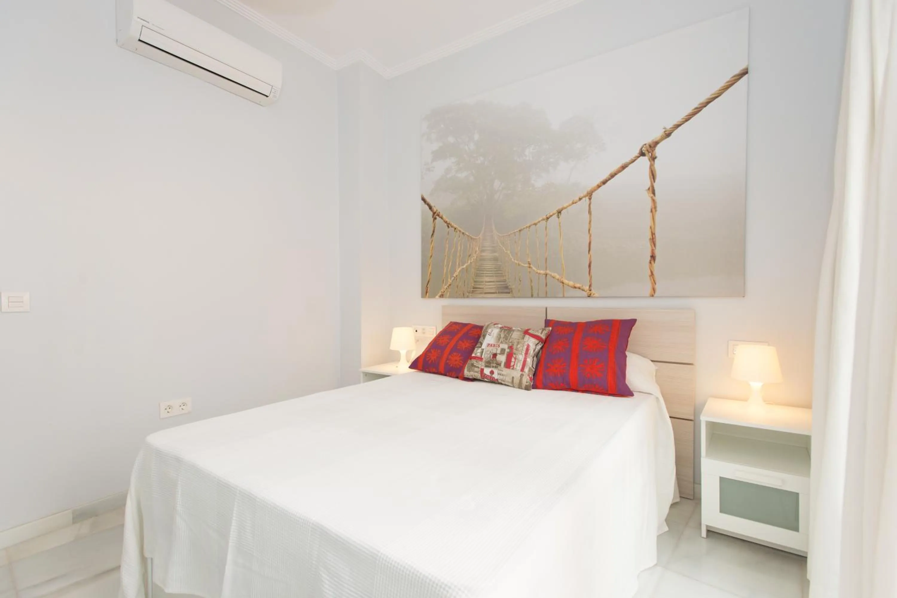 Bedroom, Bed in The Zentral Suites & Apartments