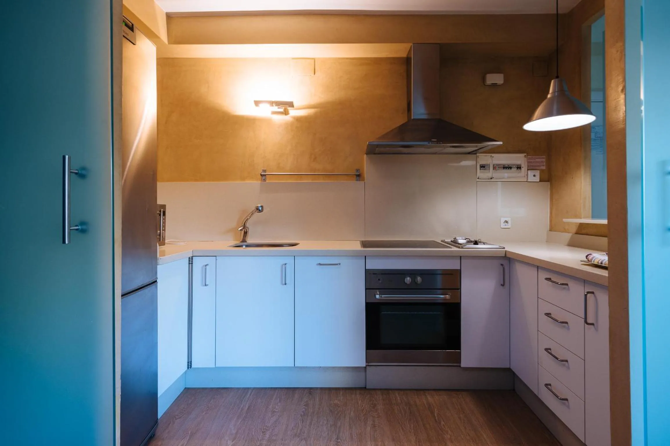 Kitchen or kitchenette in The Zentral Suites & Apartments
